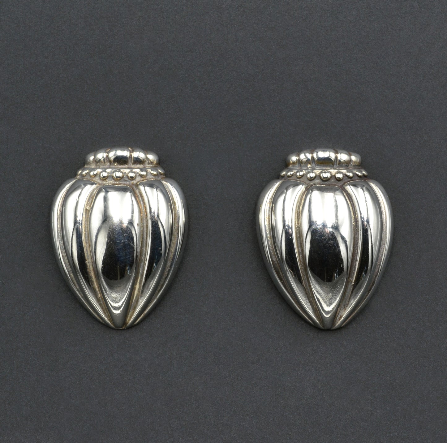Vintage Silver Ribbed Crowned Heart Post Earrings