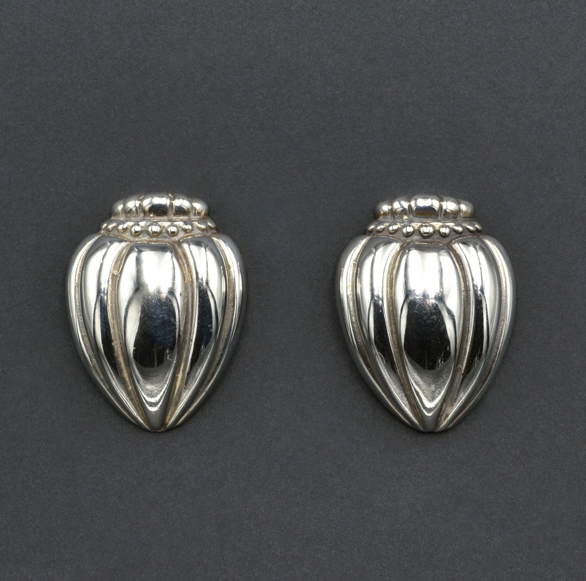 Vintage Silver Ribbed Crowned Heart Post Earrings