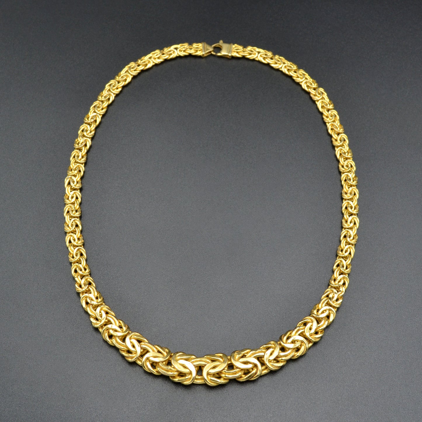 Vintage 14k Gold Graduated Byzantine Link Necklace