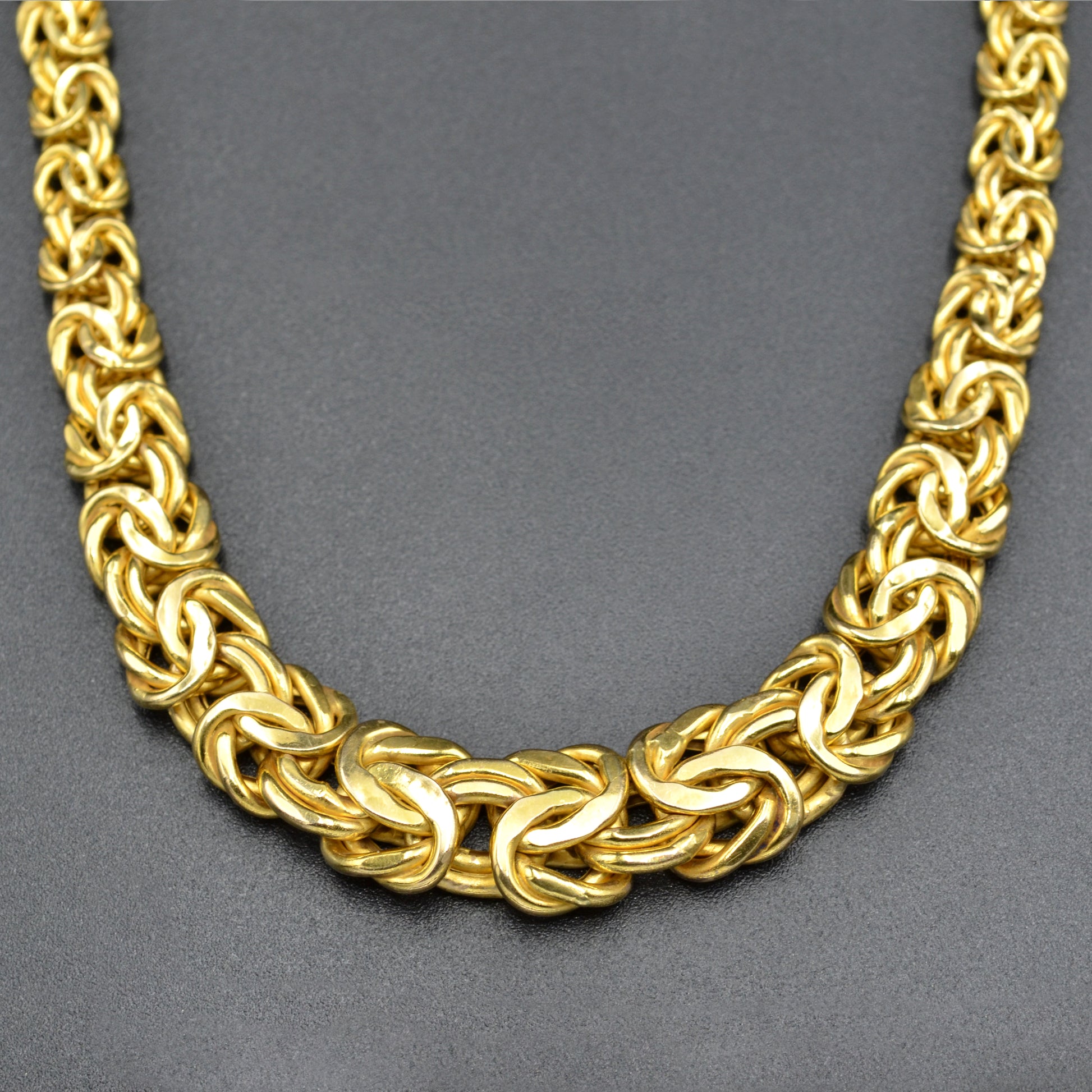 Vintage 14k Gold Graduated Byzantine Link Necklace
