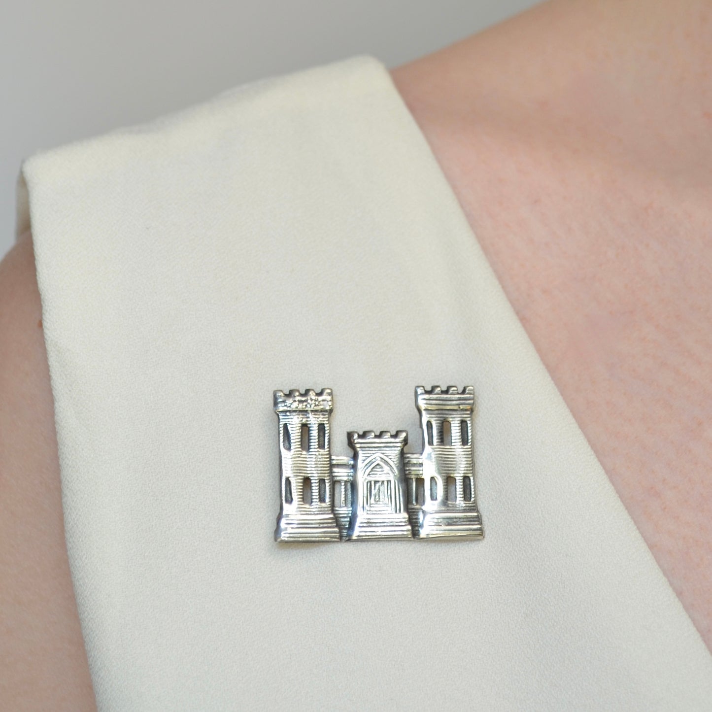 Vintage Sterling Silver Castle Brooch