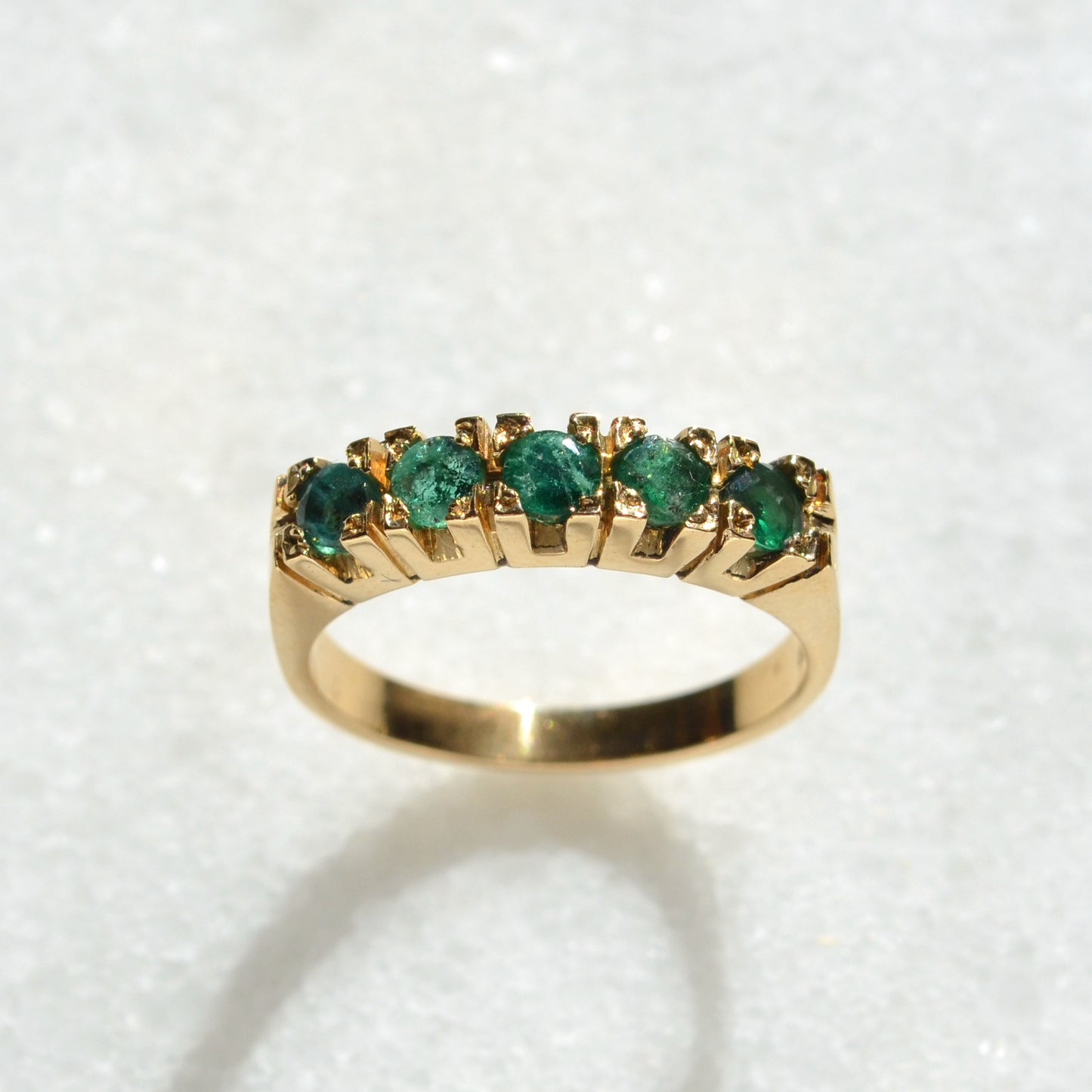 Vintage Emerald and 18k Gold Ring