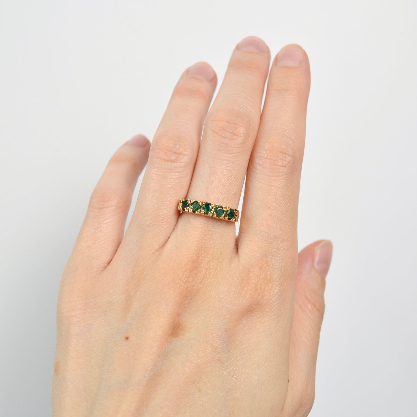 Vintage Emerald and 18k Gold Ring