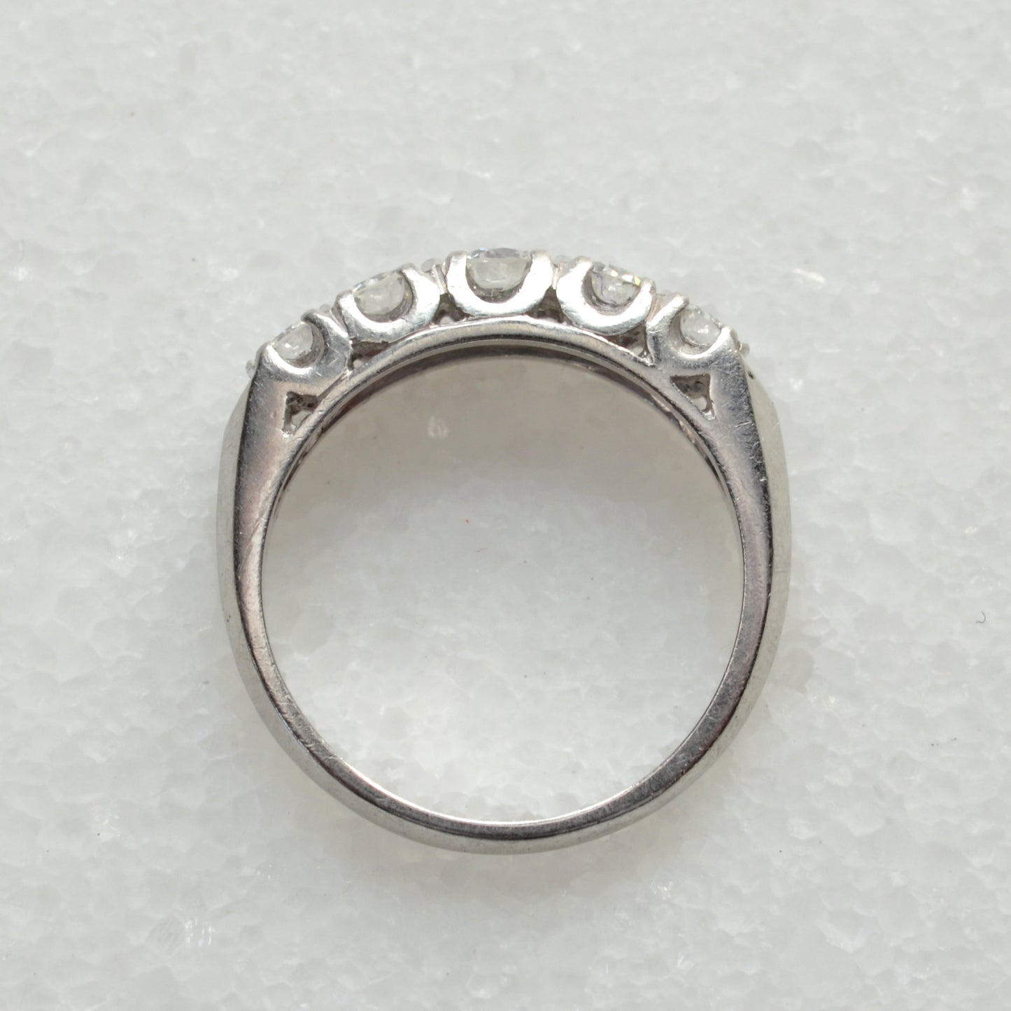 Vintage Graduated Diamond and Platinum Ring