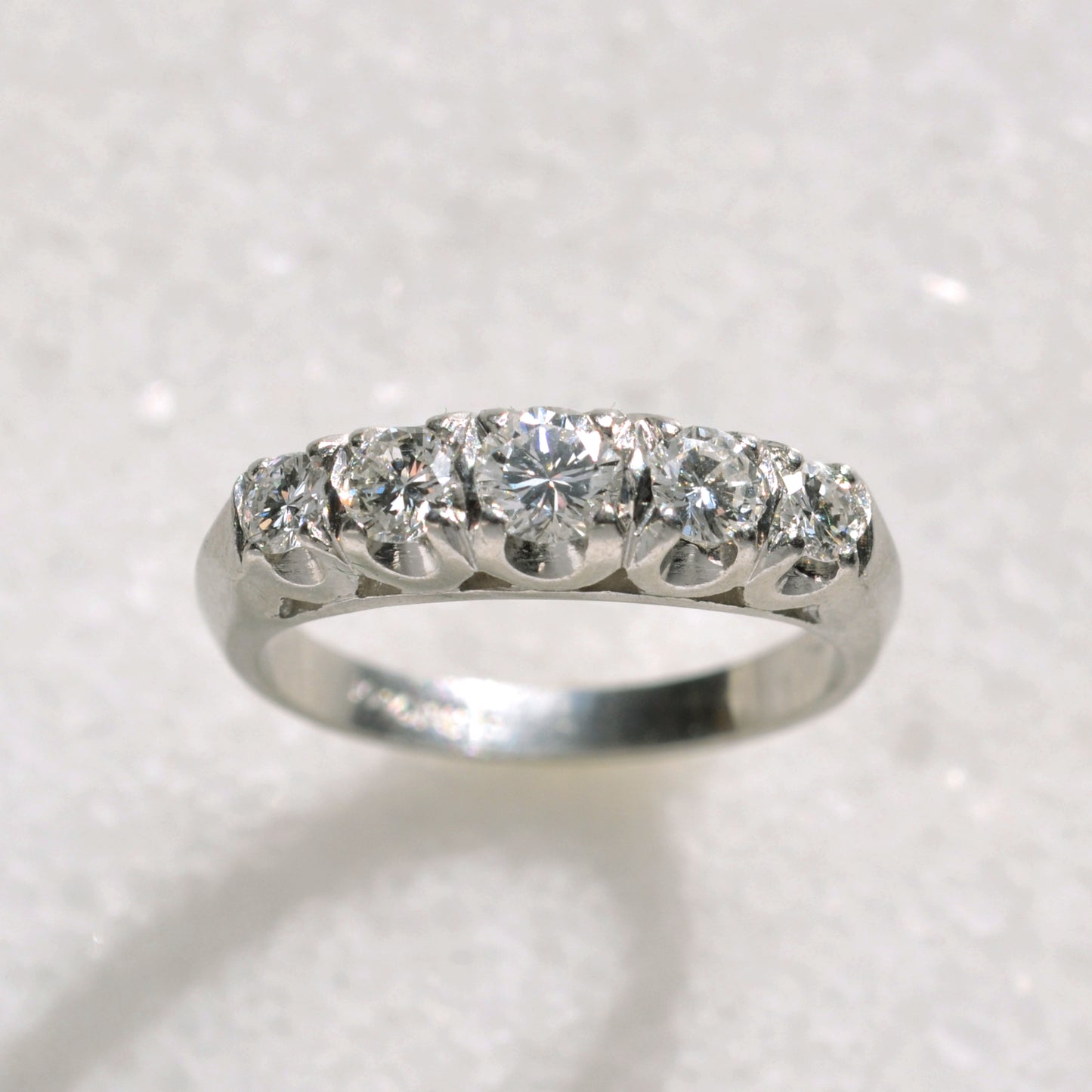 Vintage Graduated Diamond and Platinum Ring