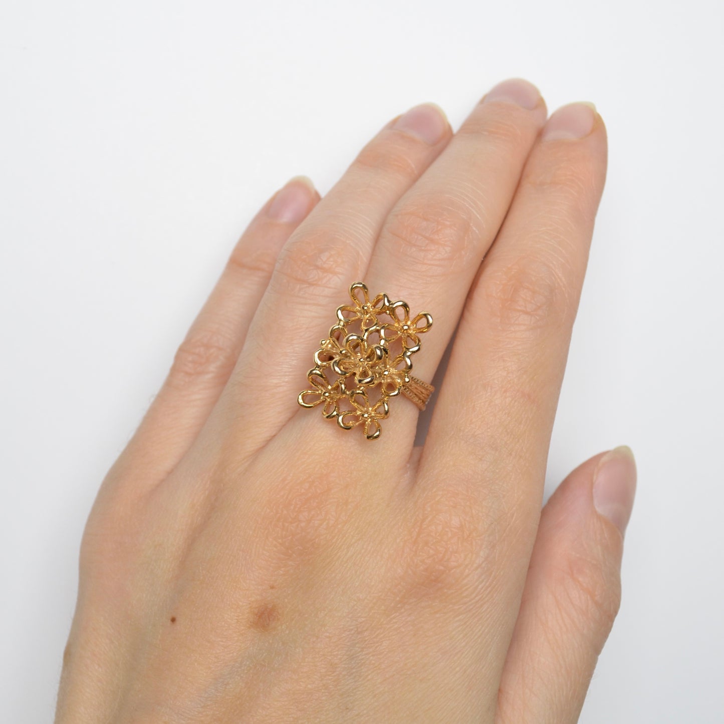 Vintage Gold Flower Ring
