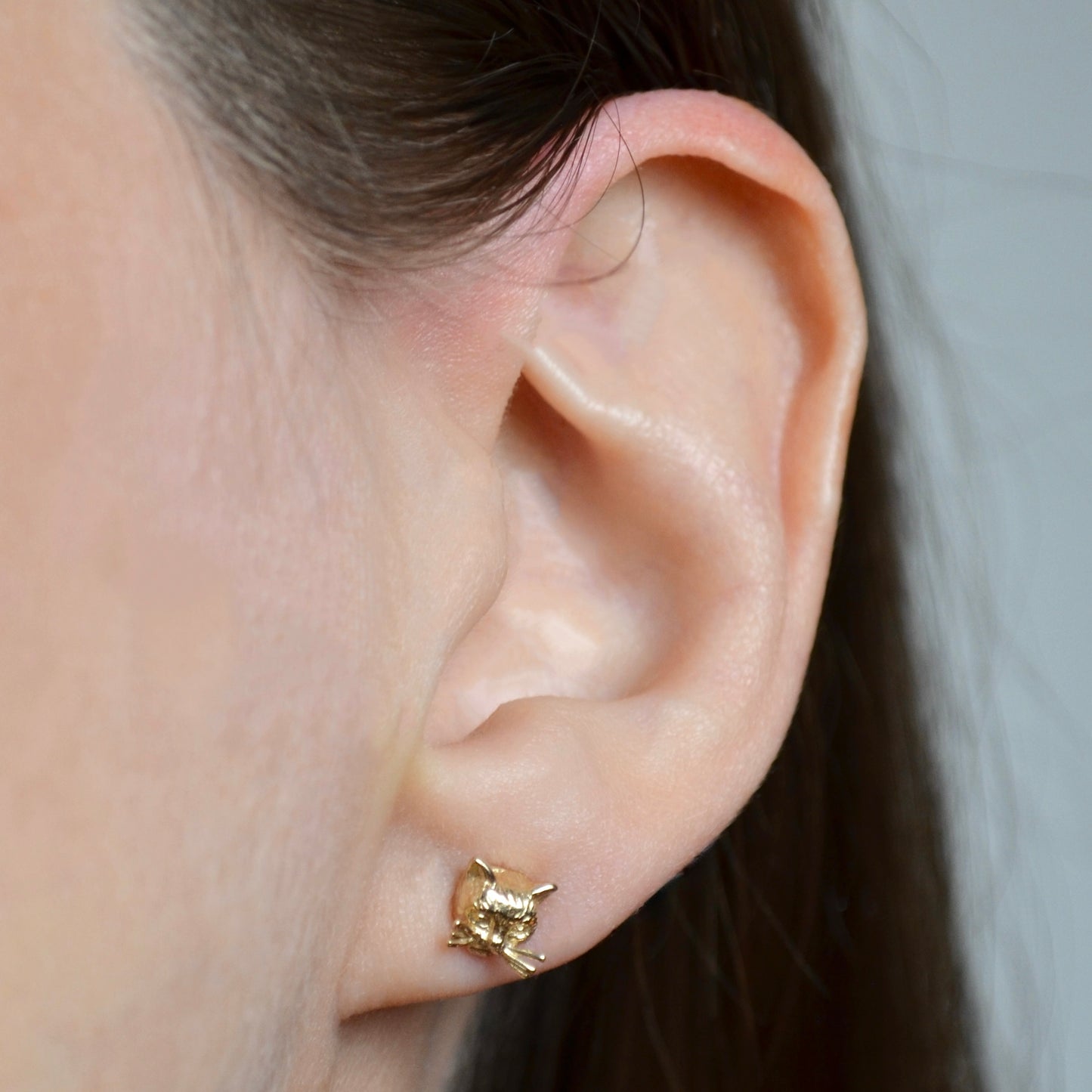 Vintage 14k Gold Cat Post Earrings