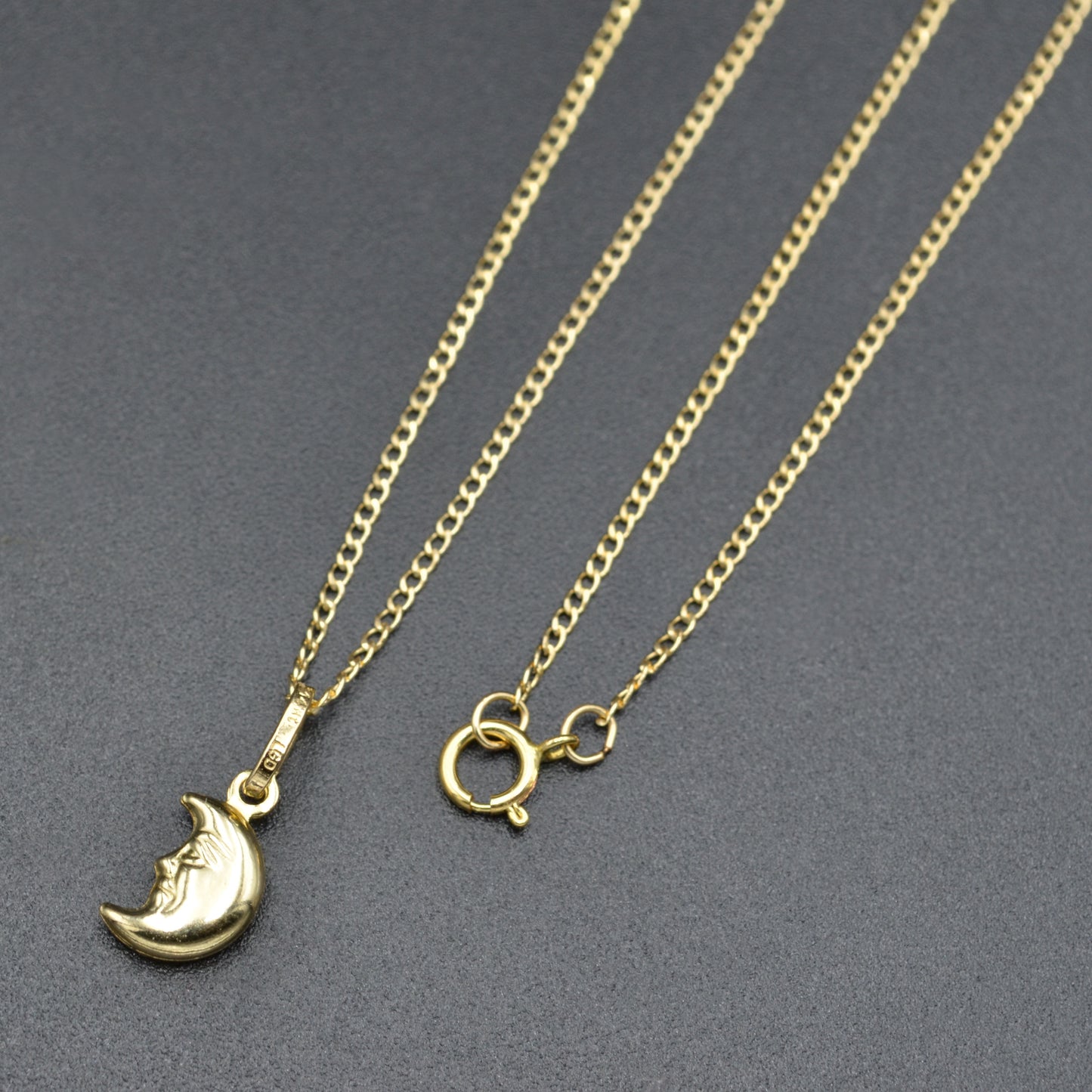 Vintage 14k Gold Crescent Moon Face Pendant