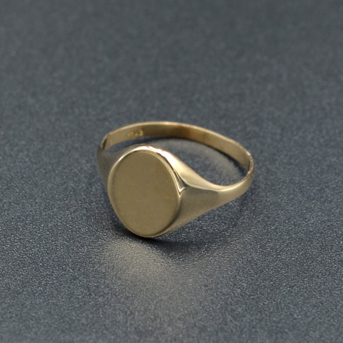 Gold Signet Ring