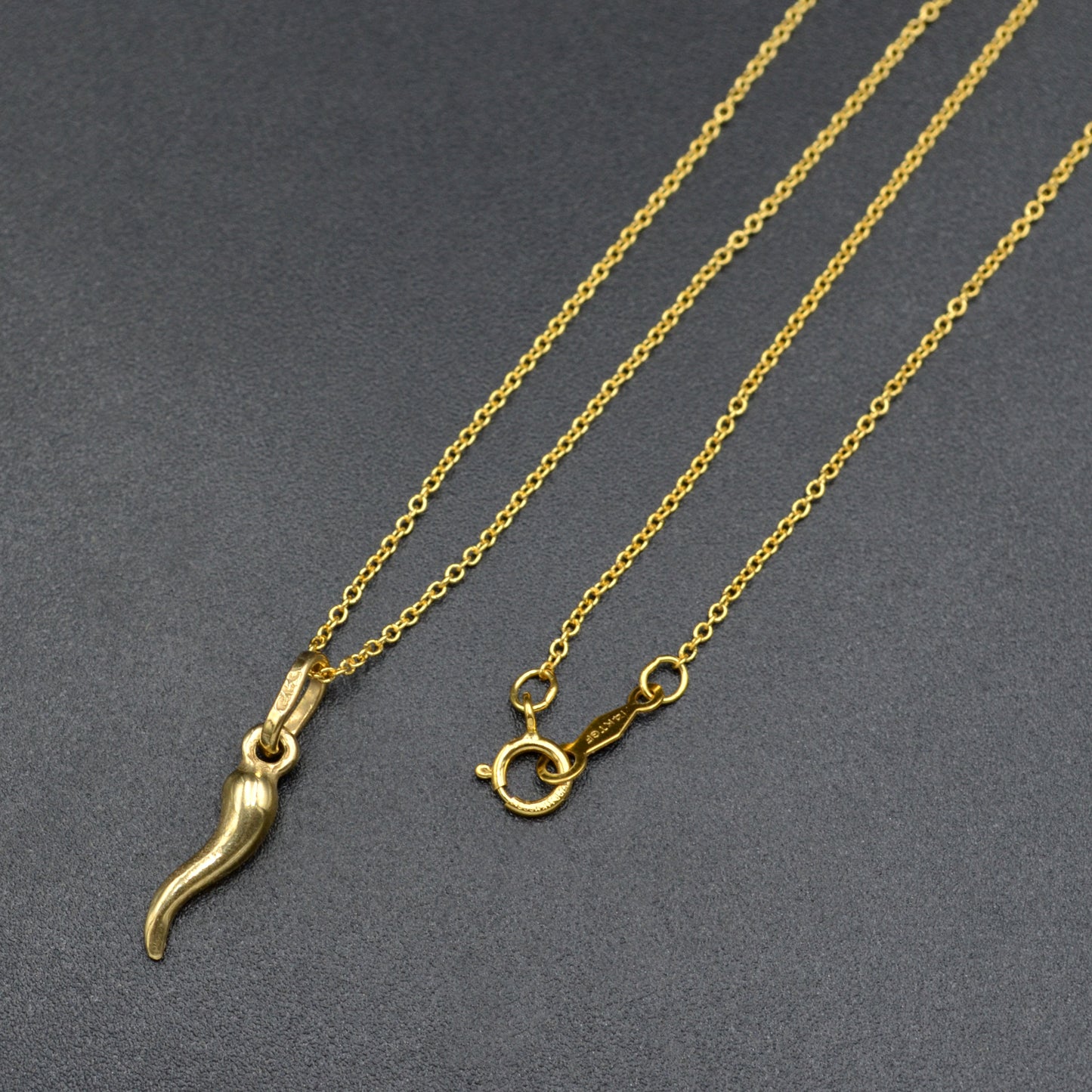 Vintage 14k Gold Cornicello Horn Charm Pendant Necklace