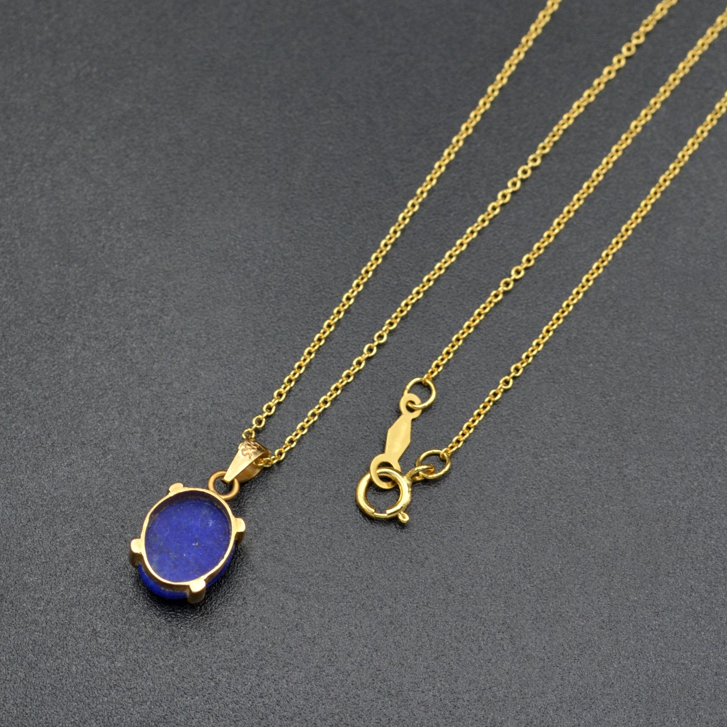 Vintage Lapis Cabochon and 14k Gold Necklace