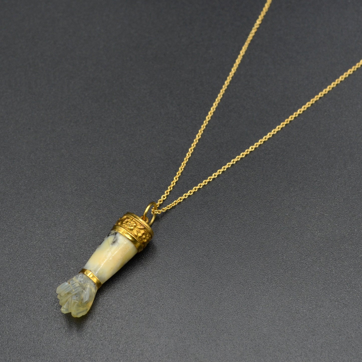 Moss Agate Mano Figa Necklace