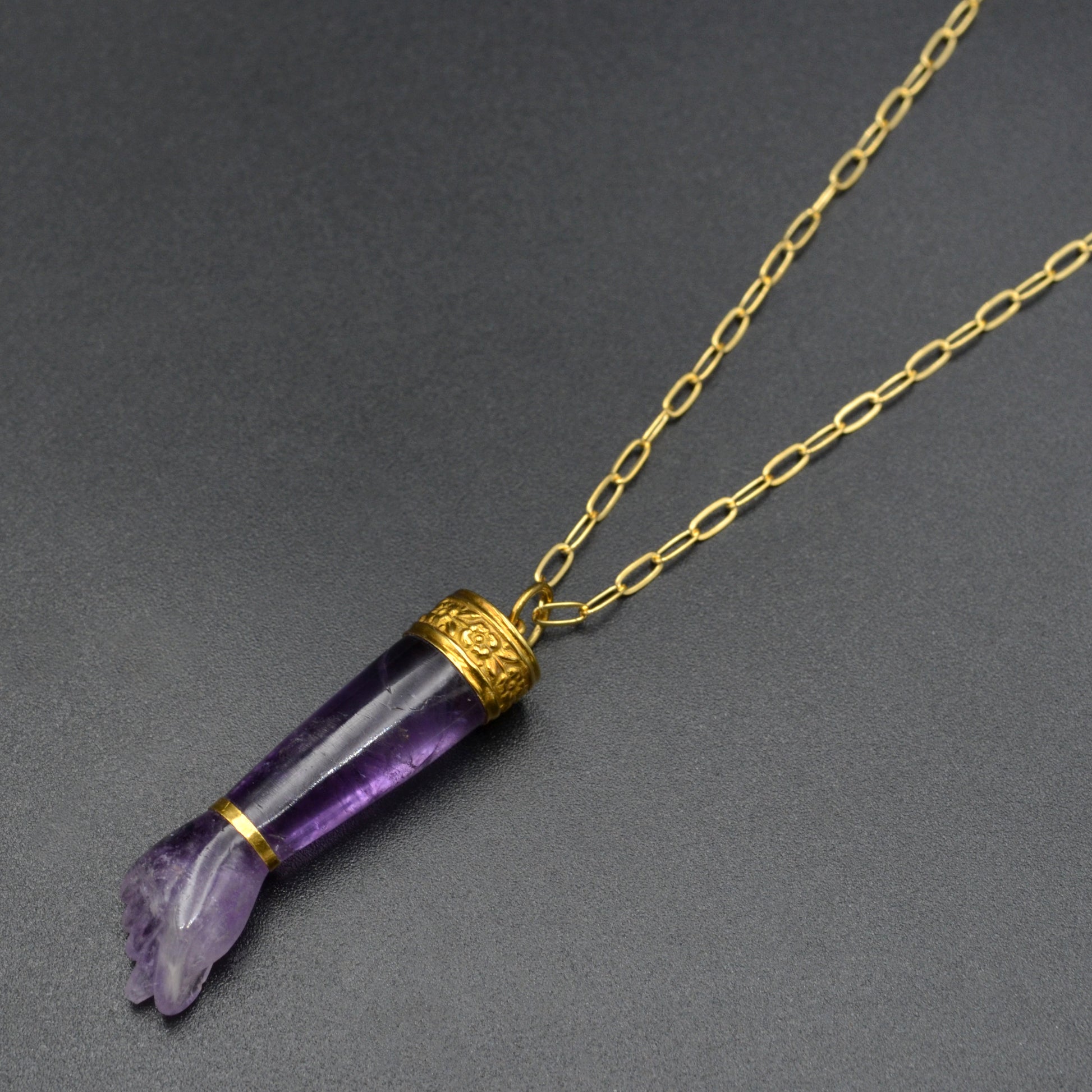 Vintage Amethyst and 18k Gold Mano Figa Necklace