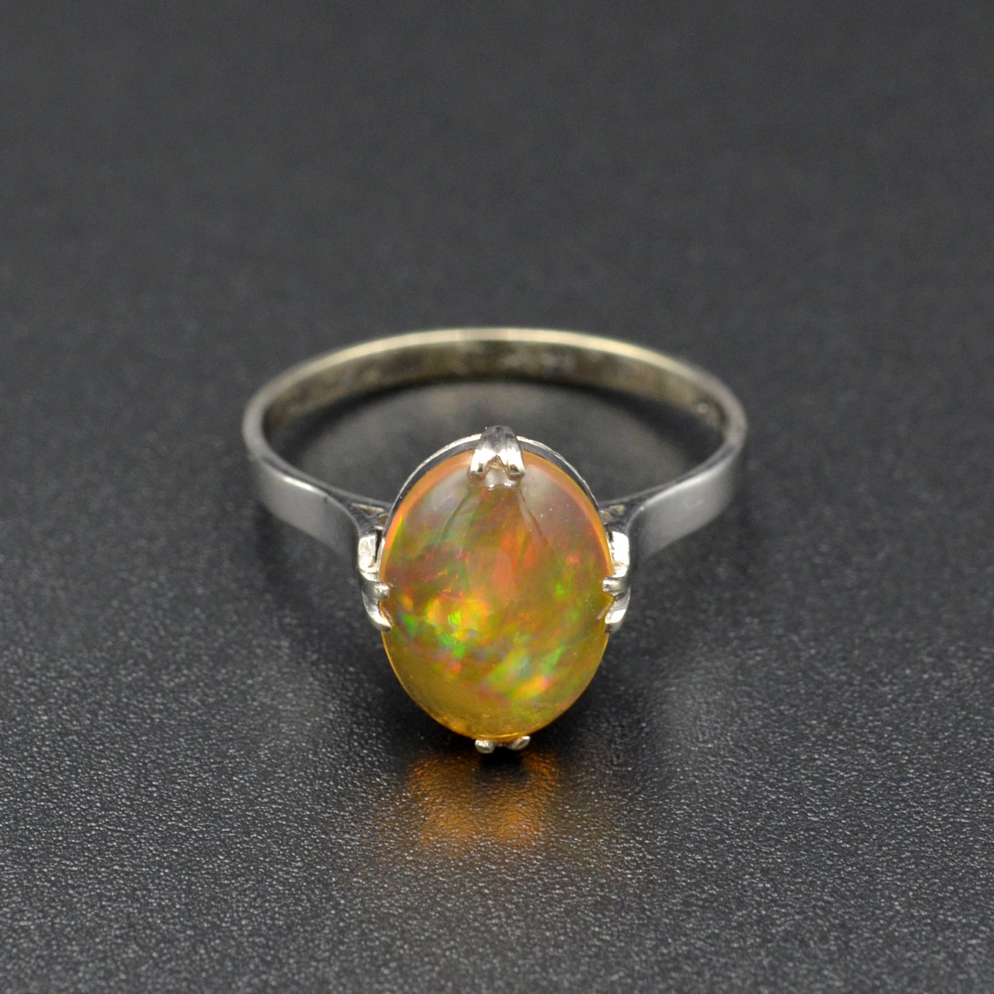 Antique Contra Luz Mexican Jelly Opal and 18k White Gold Ring