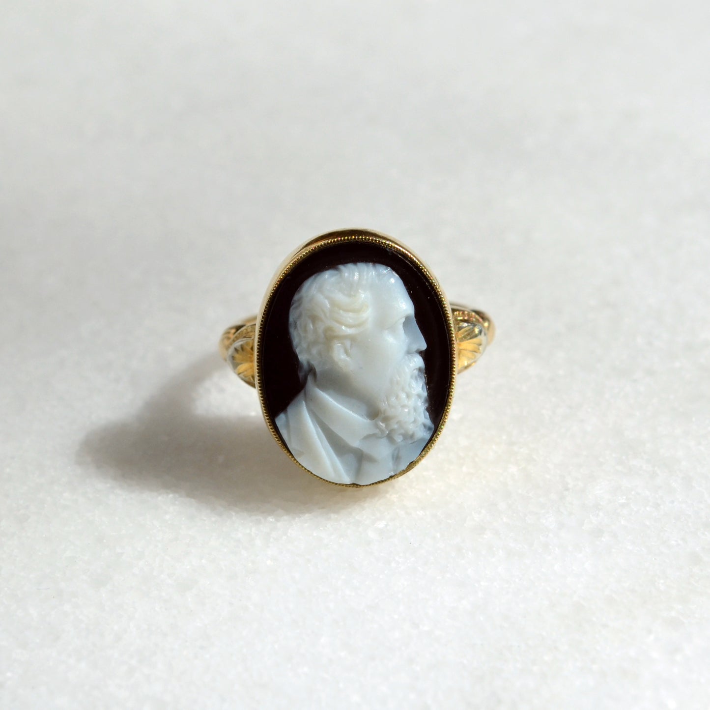 Antique Banded Onyx Cameo Portrait Ring in 14k Gold