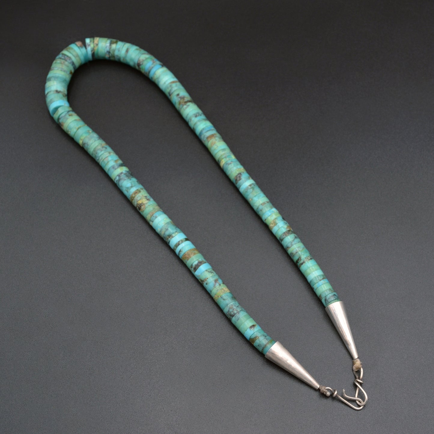 Vintage Santo Domingo Graduated Turquoise Disc Necklace