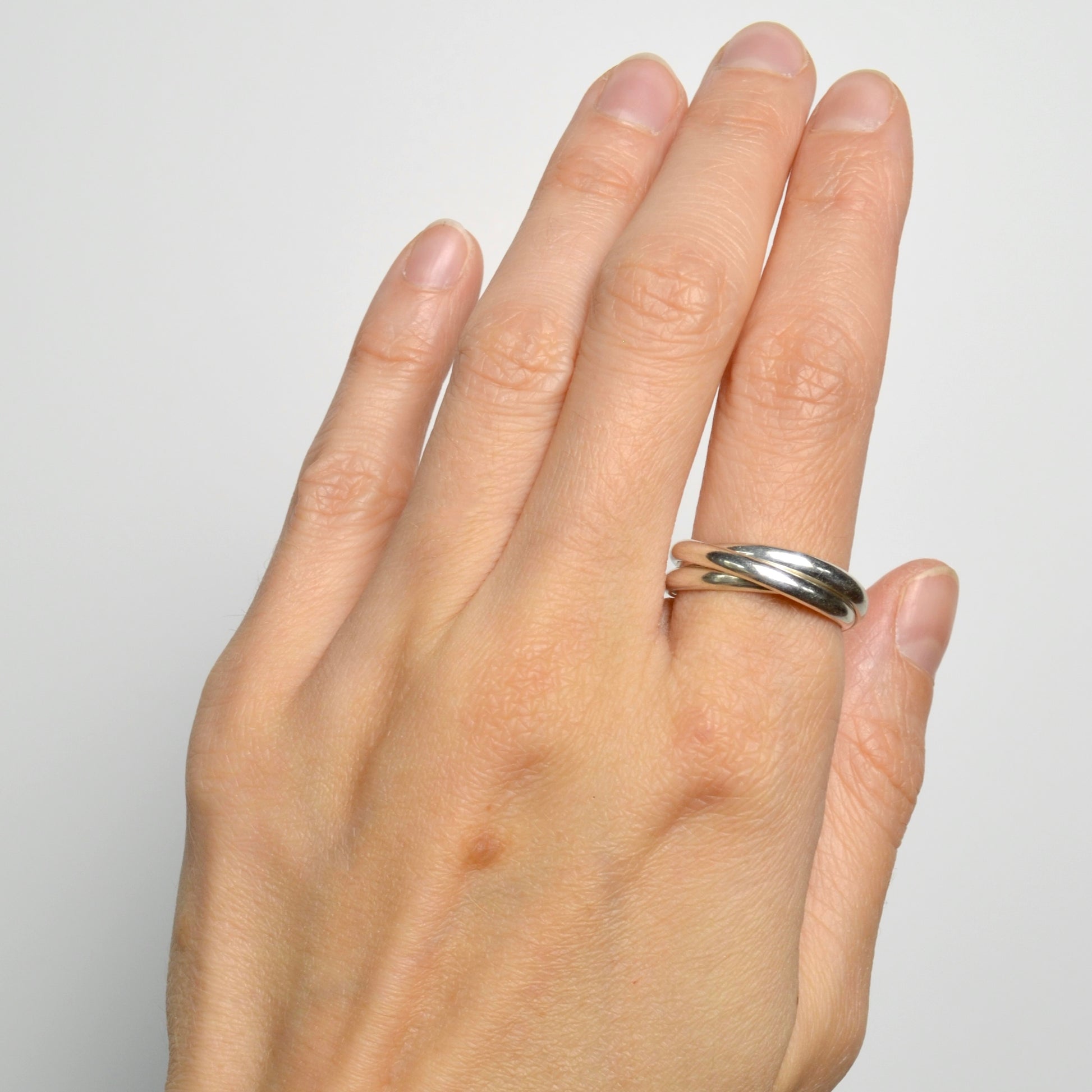 Vintage Sterling Silver Rolling Ring