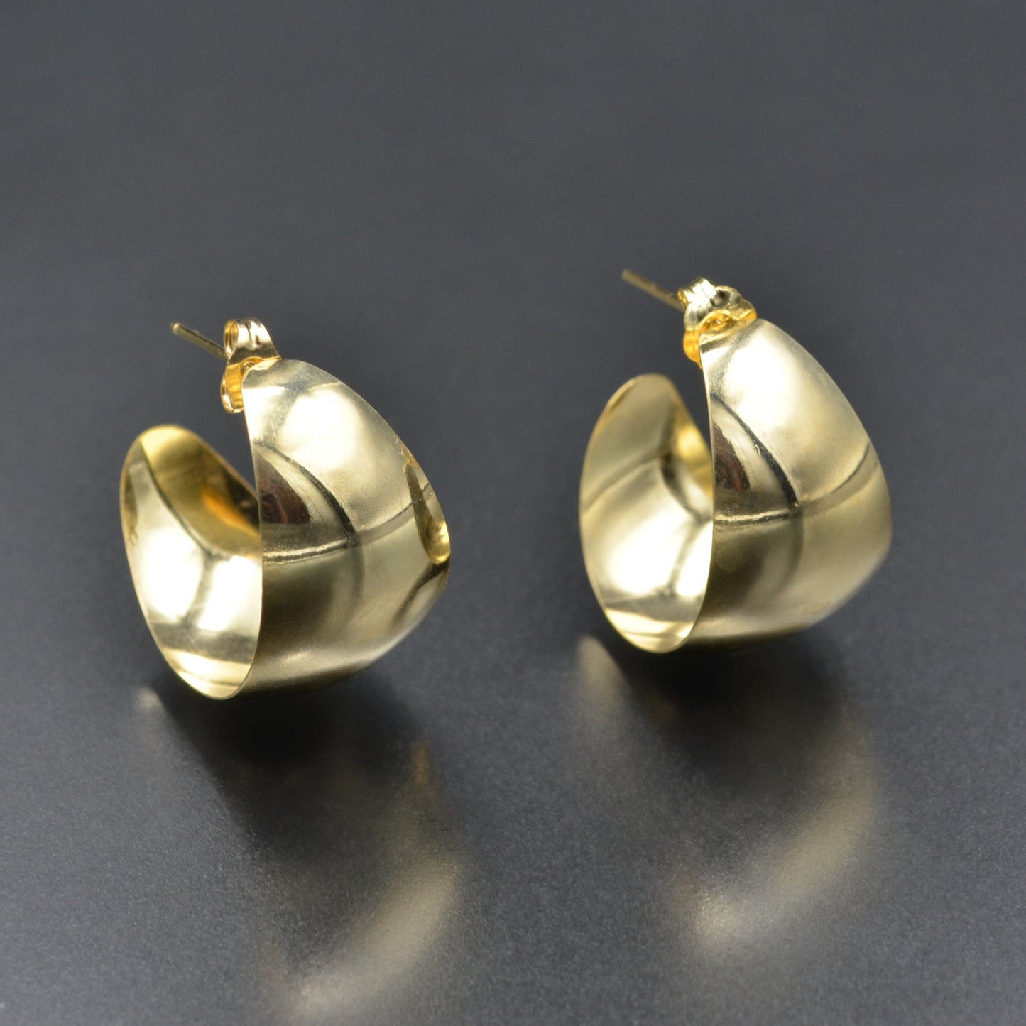 Vintage Wide 14k Gold Hoop Earrings