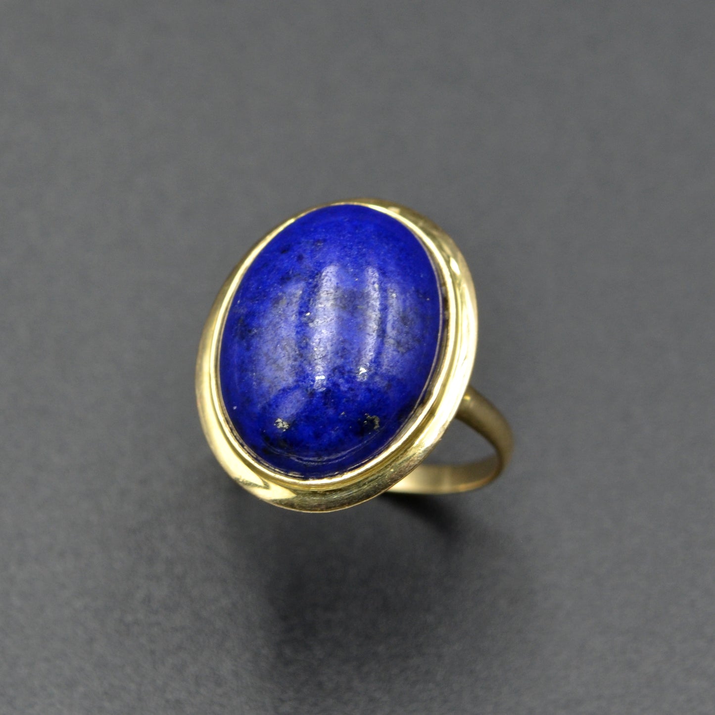 Vintage Lapis Lazuli and 14k Gold Ring