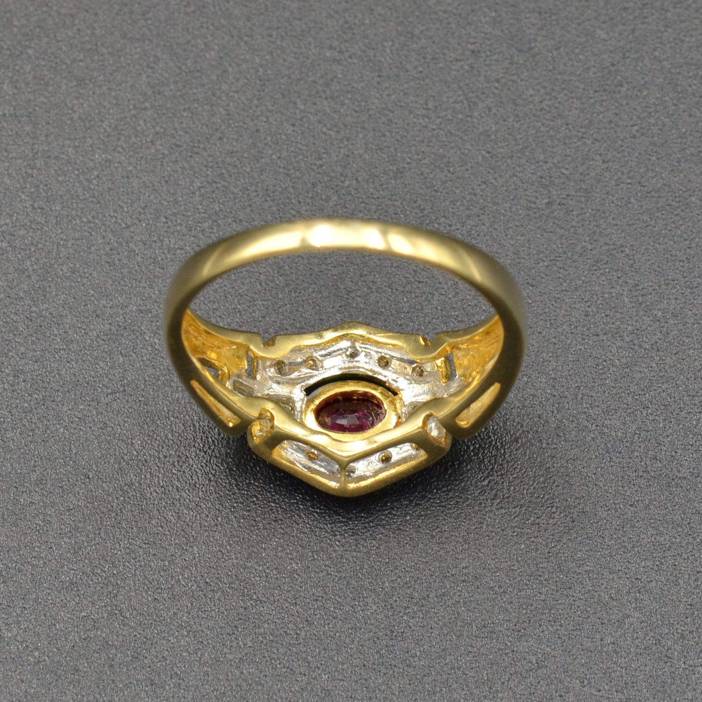 Vintage Ruby, Diamond and 18k Gold Ring