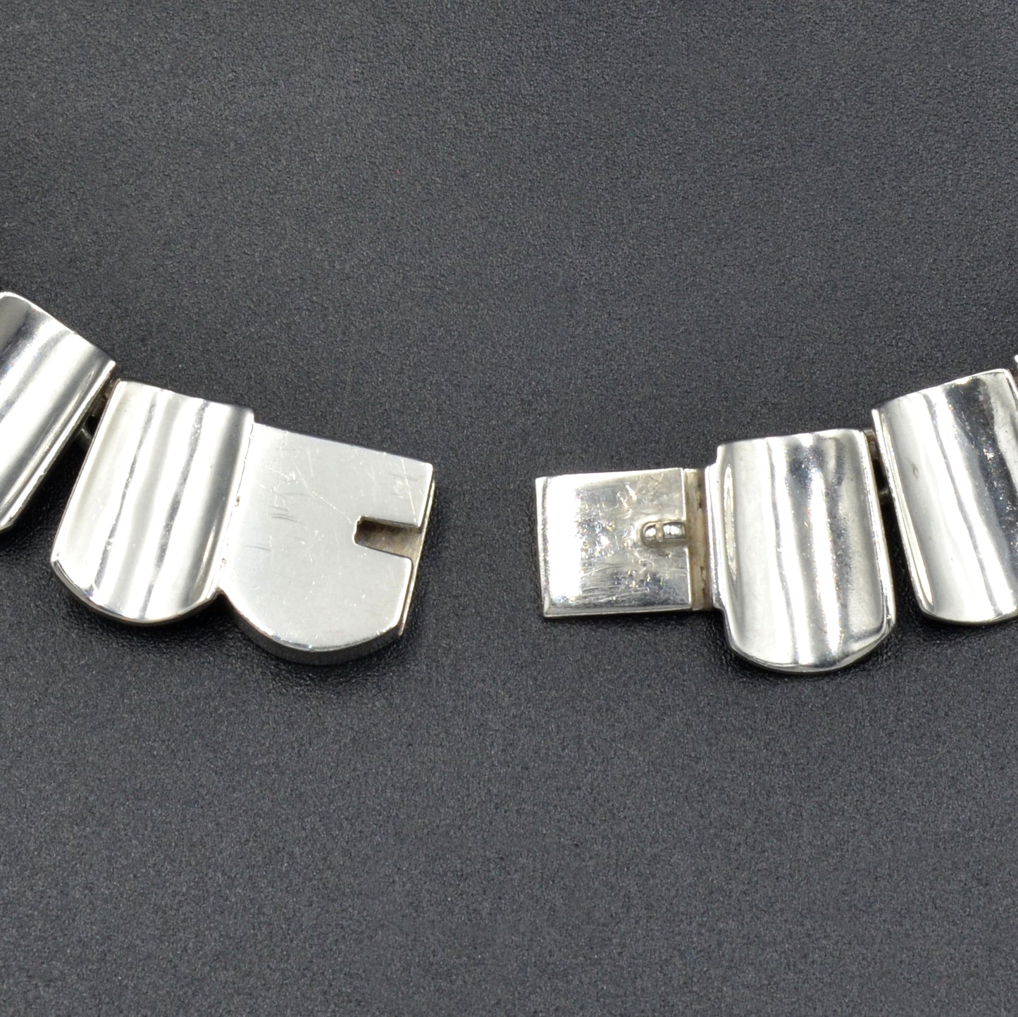 Vintage Artisan Sterling Silver Shield Collar Necklace