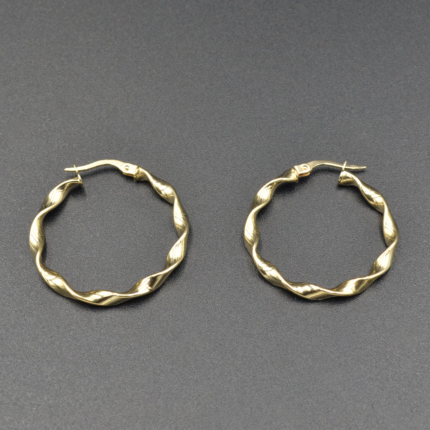 Vintage Twisted 14k Italian Gold Hoop Earrings