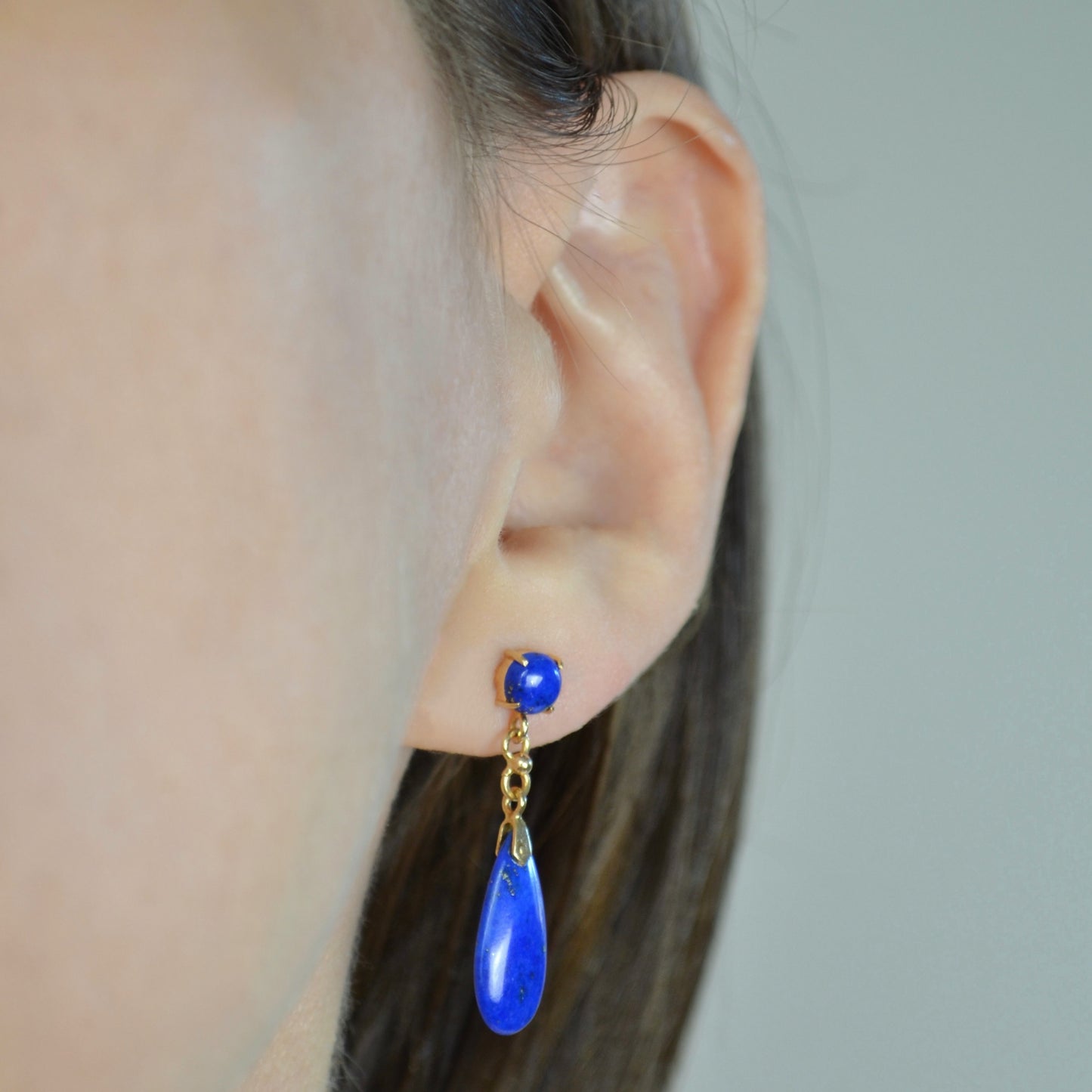 Vintage Lapis Lazuli and 14k Gold Teardrop Earrings