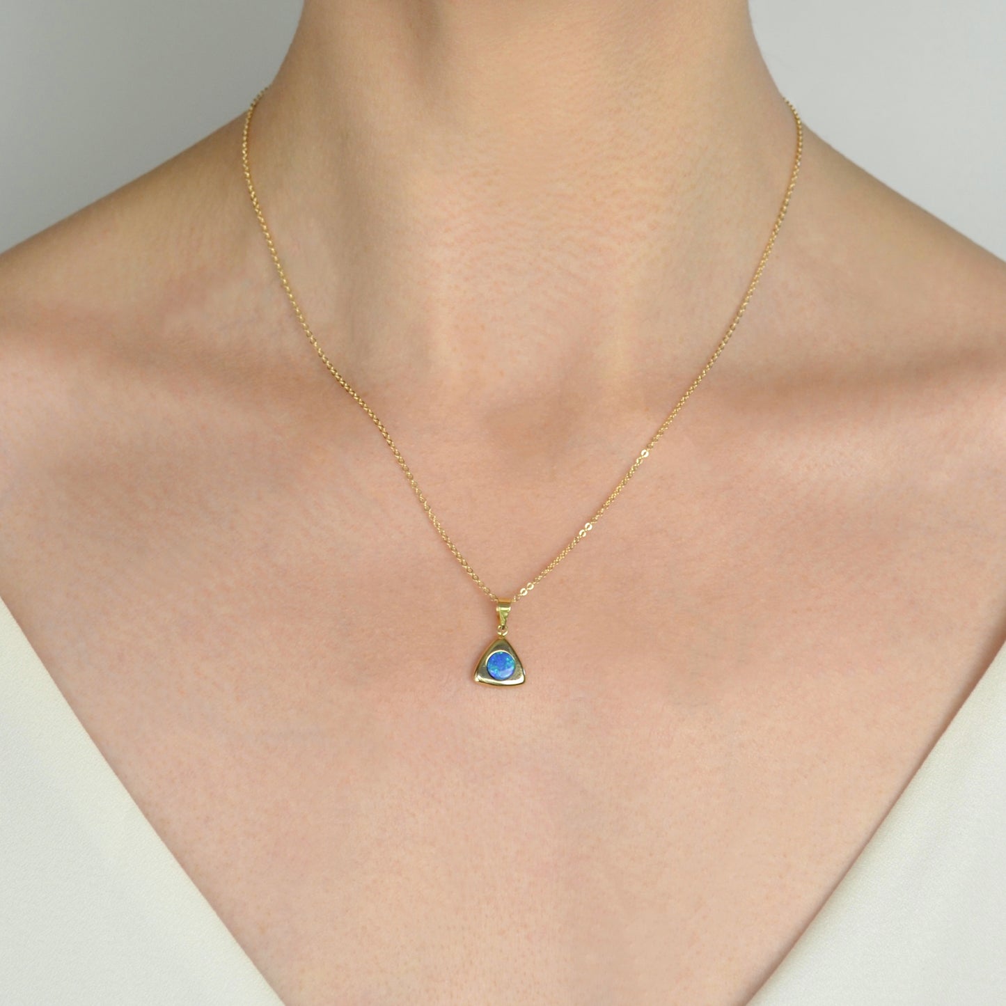 Vintage Opal Cabochon and 14k Gold Necklace