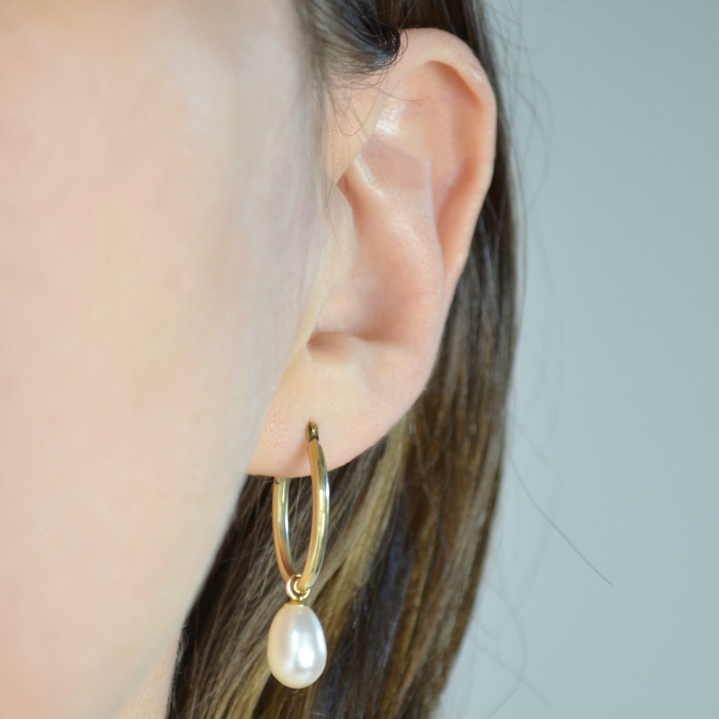 Pearl and Gold Hoop Earrings