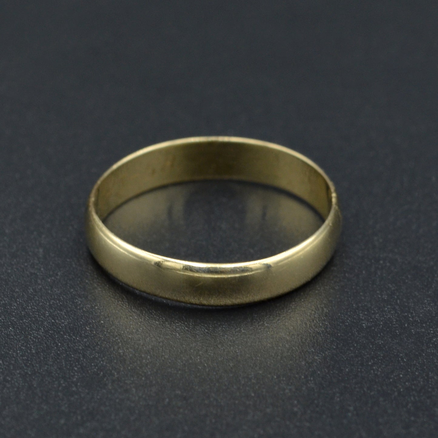 Vintage 14k Gold Wedding Band