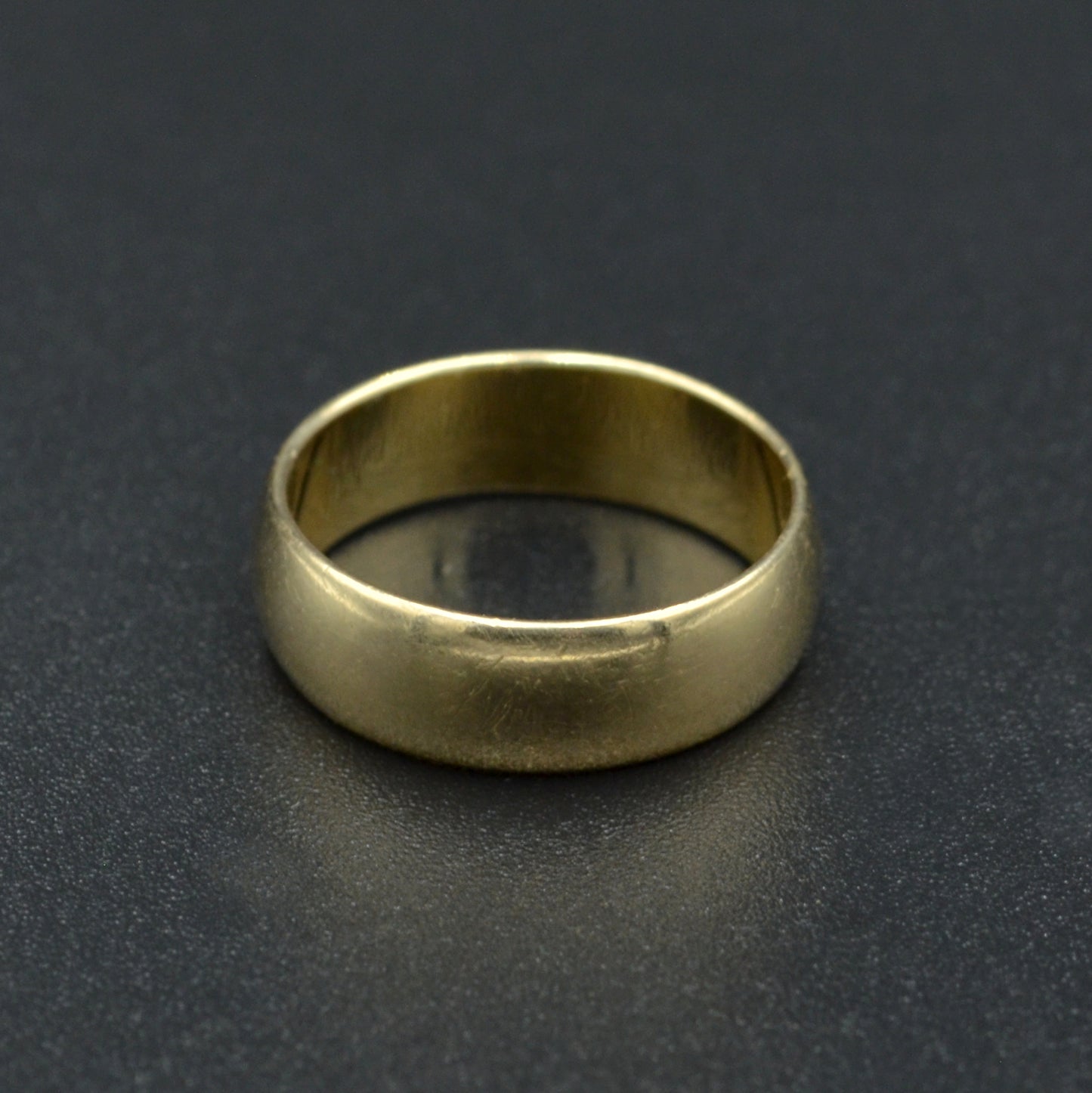 Vintage 14k Gold Wedding Band