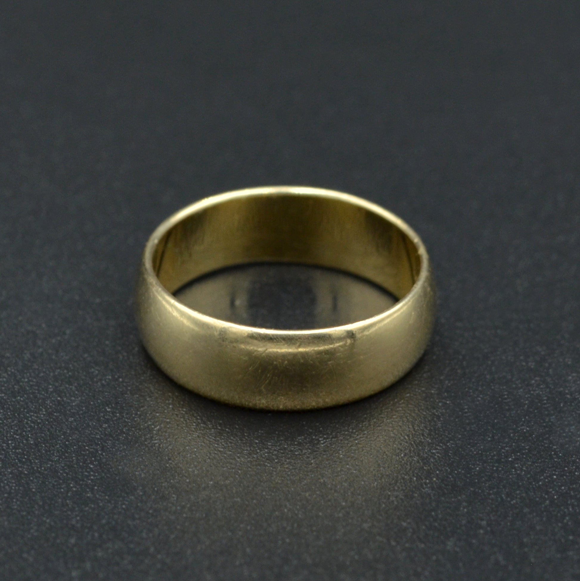 Vintage 14k Gold Wedding Band