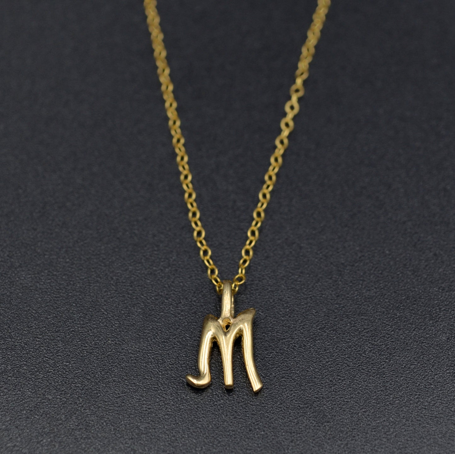 Vintage 14k Gold M Initial Charm Pendant Necklace