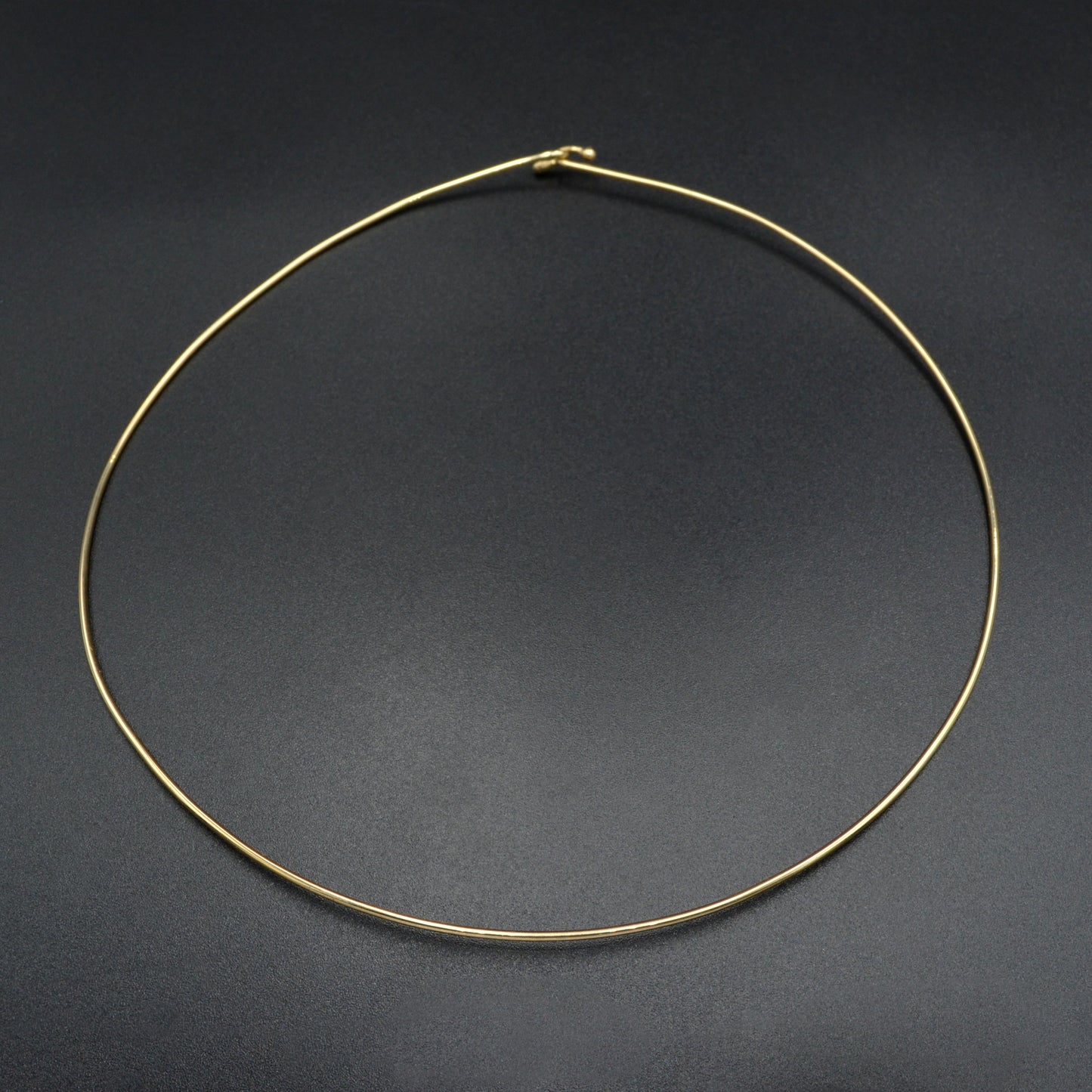 Vintage 14k Gold Omega Wire Collar Torque Necklace
