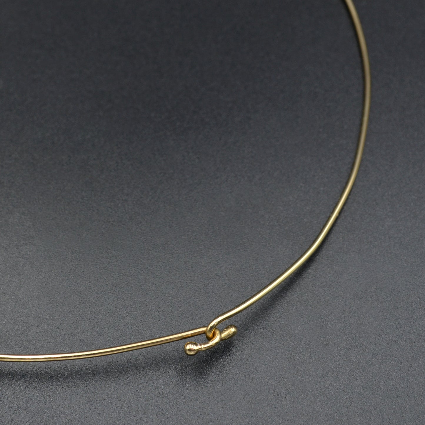 Vintage 14k Gold Omega Wire Collar Torque Necklace