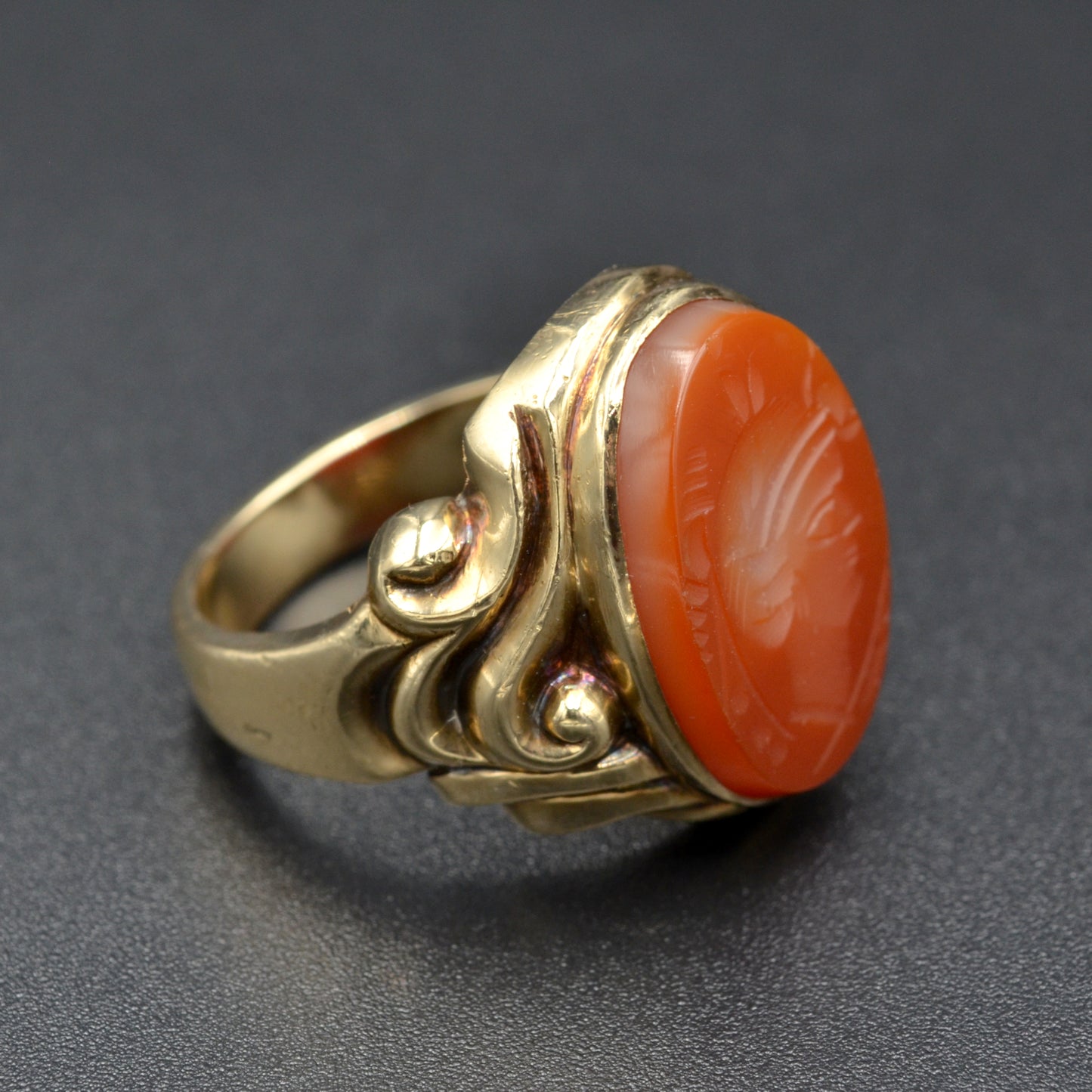 Vintage Carved Agate Intaglio and 10k Ring