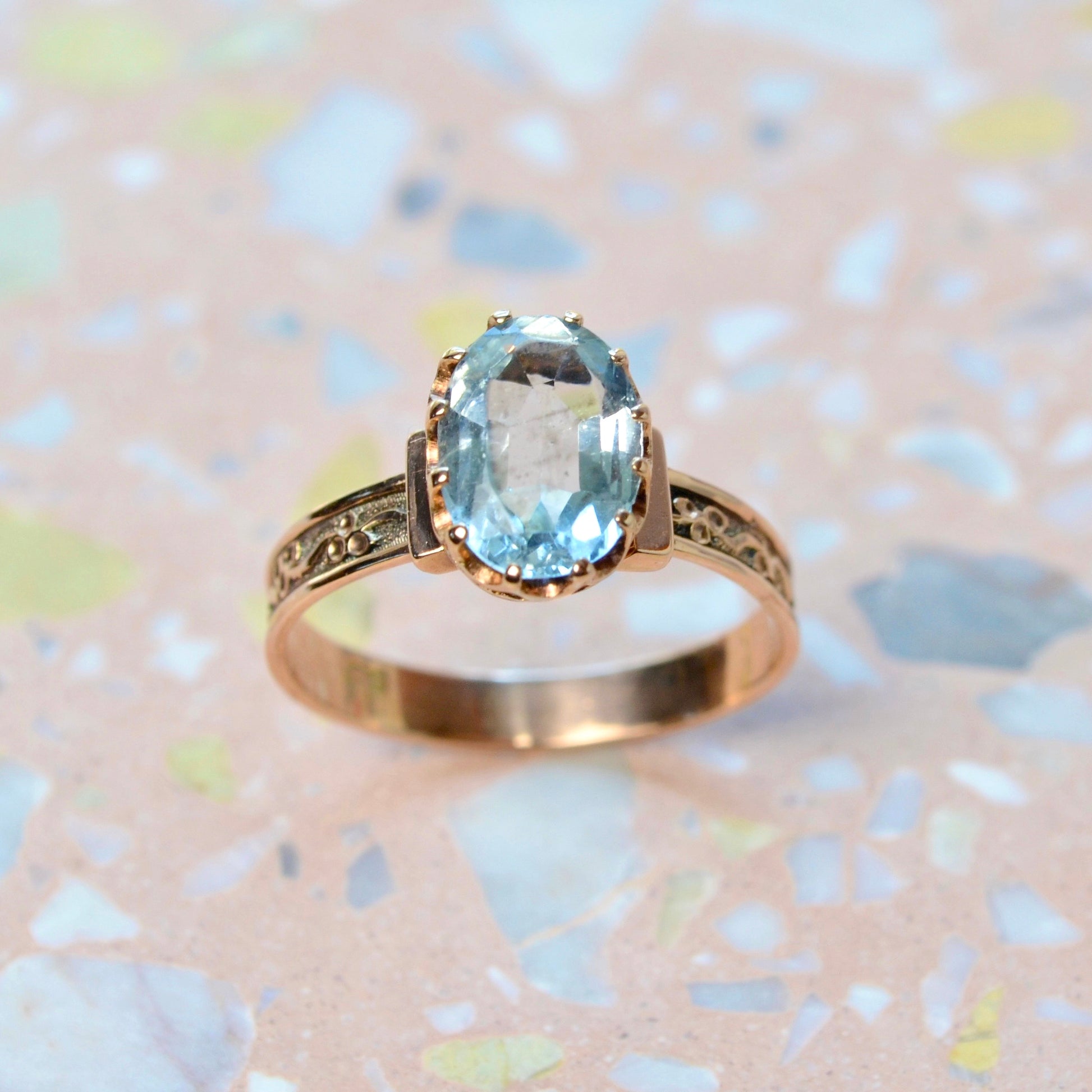 Antique Aquamarine and Gold Ring