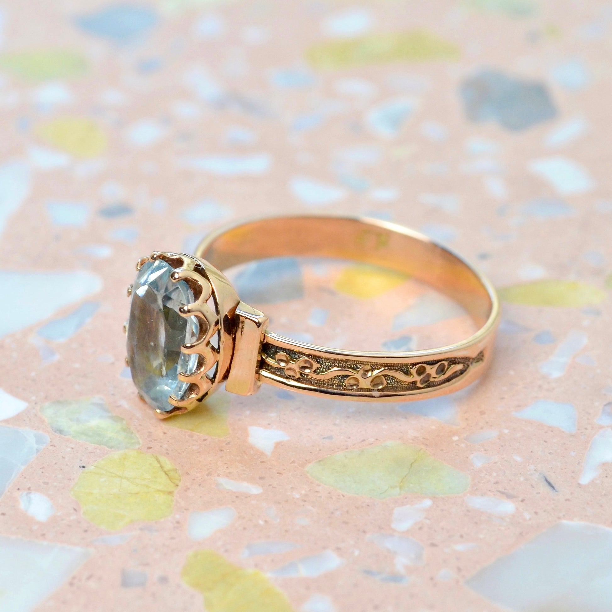Antique Aquamarine and Gold Ring