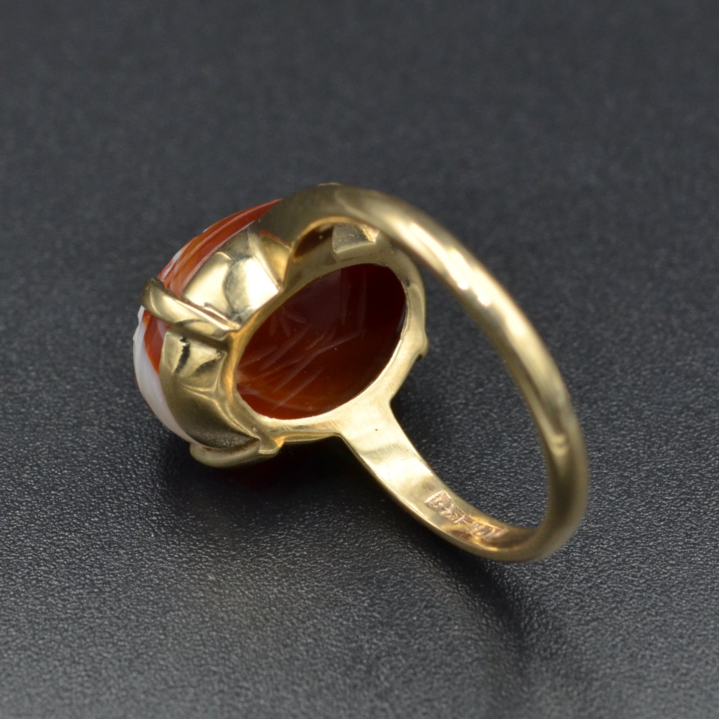 Vintage Banded Agate and 10k Gold Scarab Ring