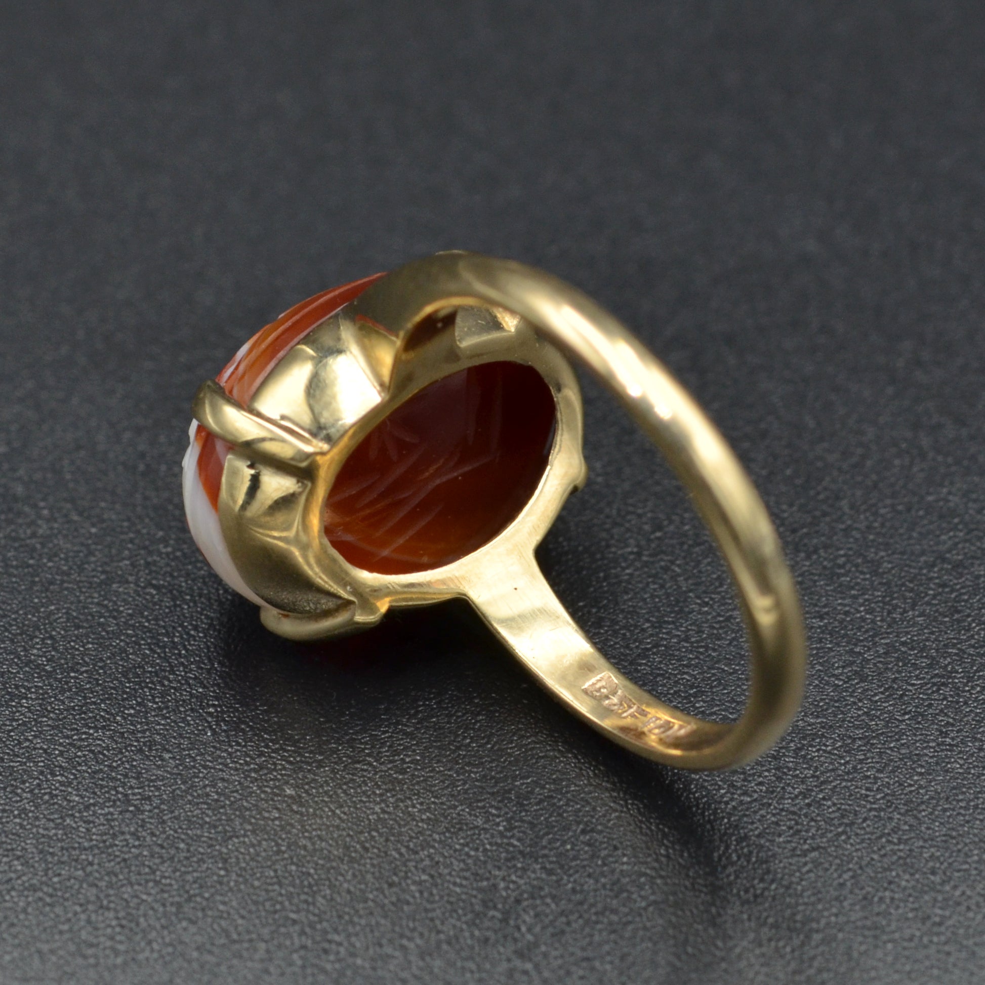 Vintage Banded Agate and 10k Gold Scarab Ring