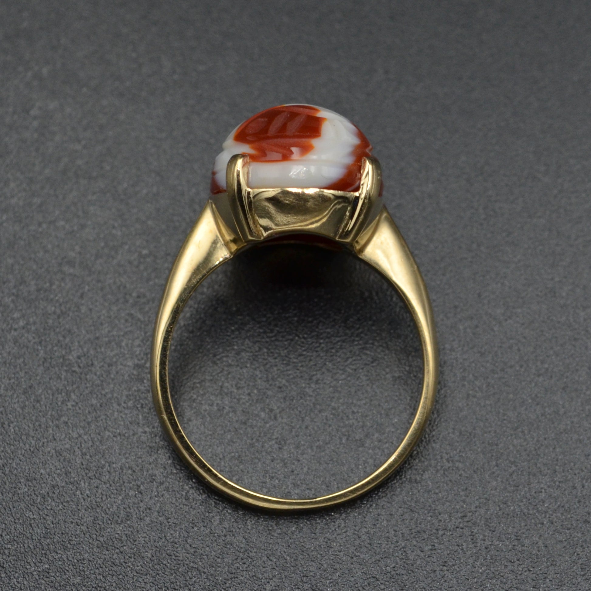 Vintage Banded Agate and 10k Gold Scarab Ring