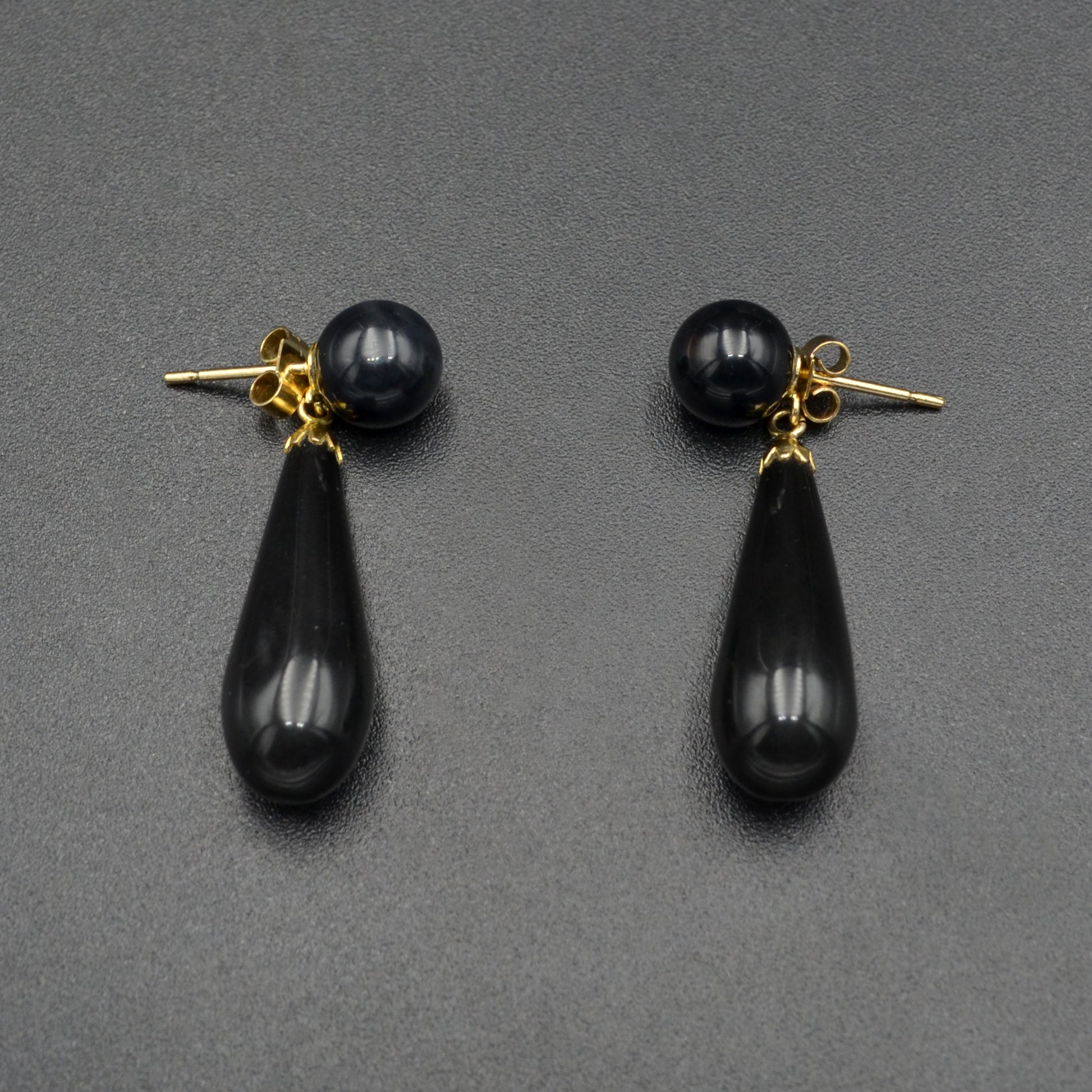 Vintage Onyx and 9k Gold Teardrop Earrings