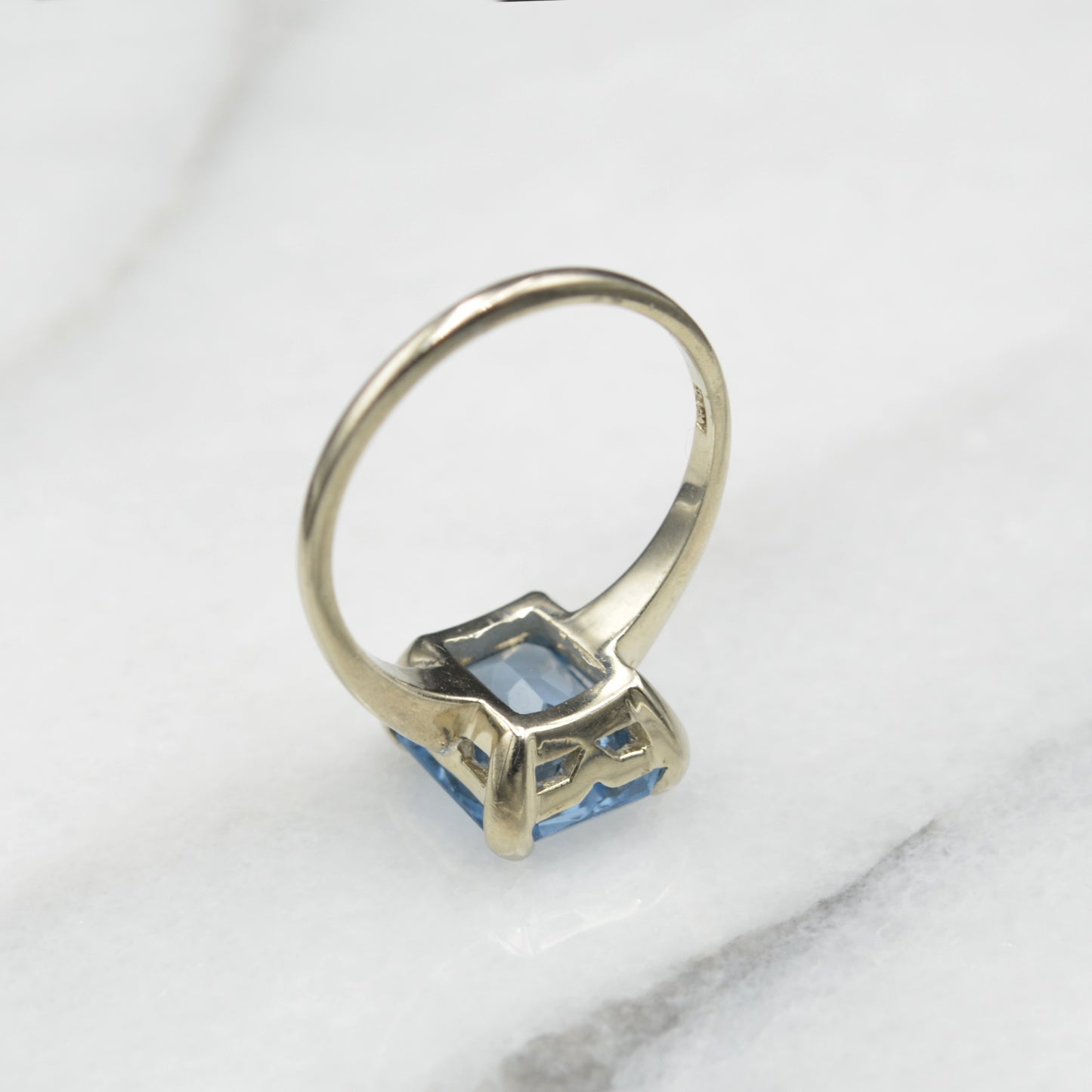 Vintage Synthetic Blue Spinel White Gold Cocktail Ring