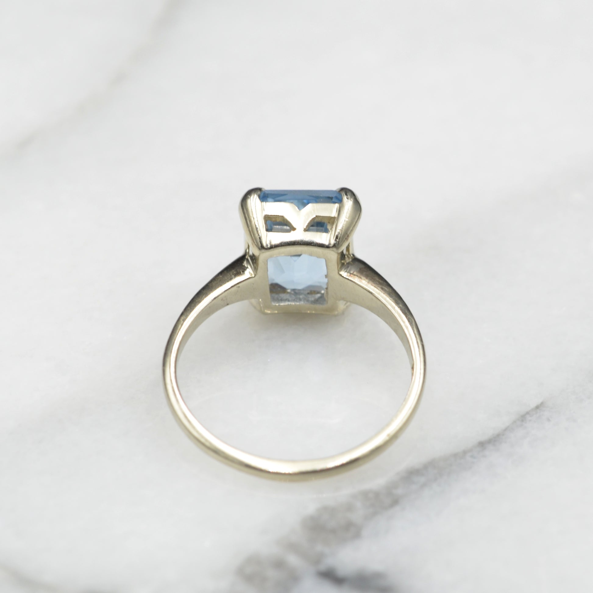 Vintage Synthetic Blue Spinel White Gold Cocktail Ring