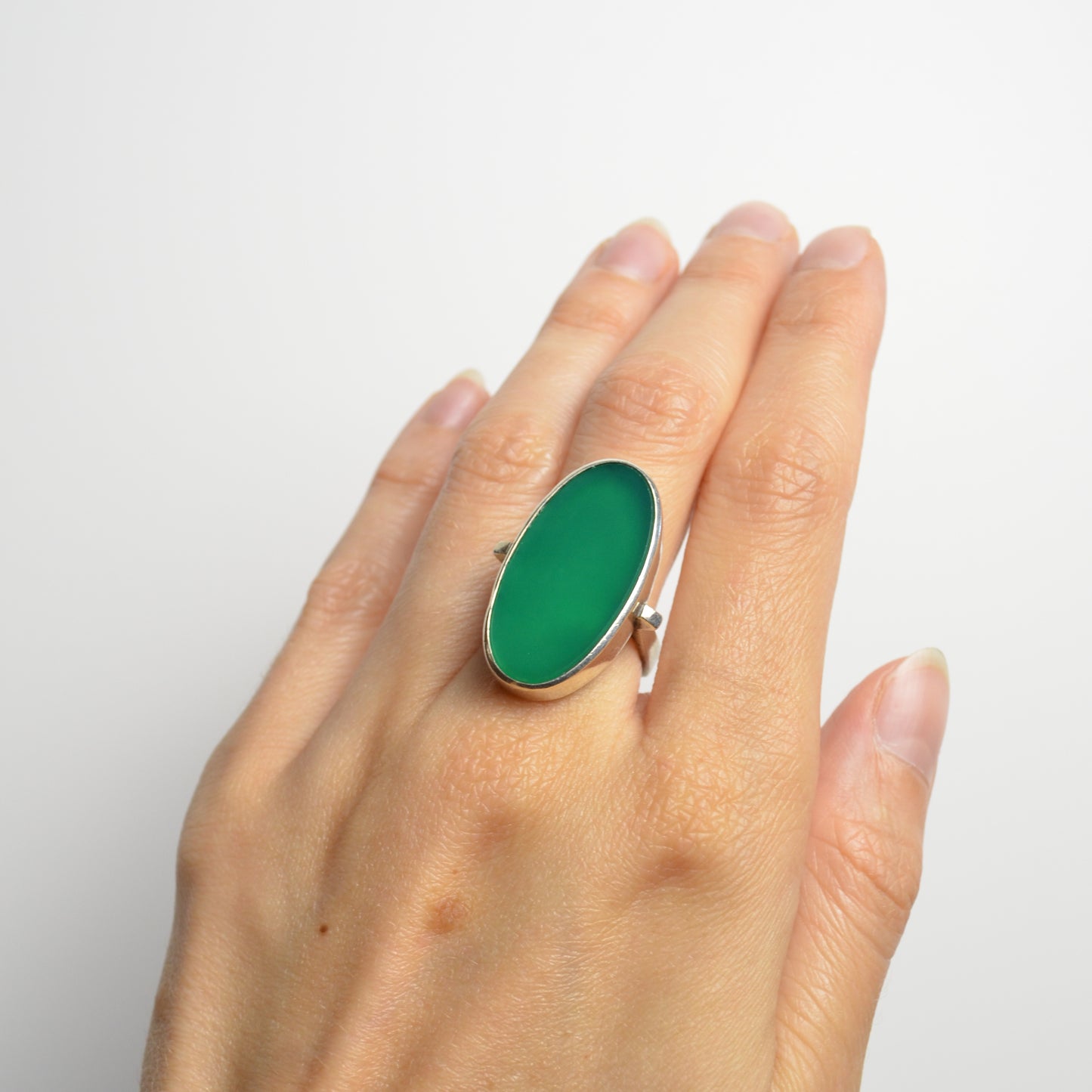 Vintage Modernist Green Chalcedony and Sterling Silver Ring