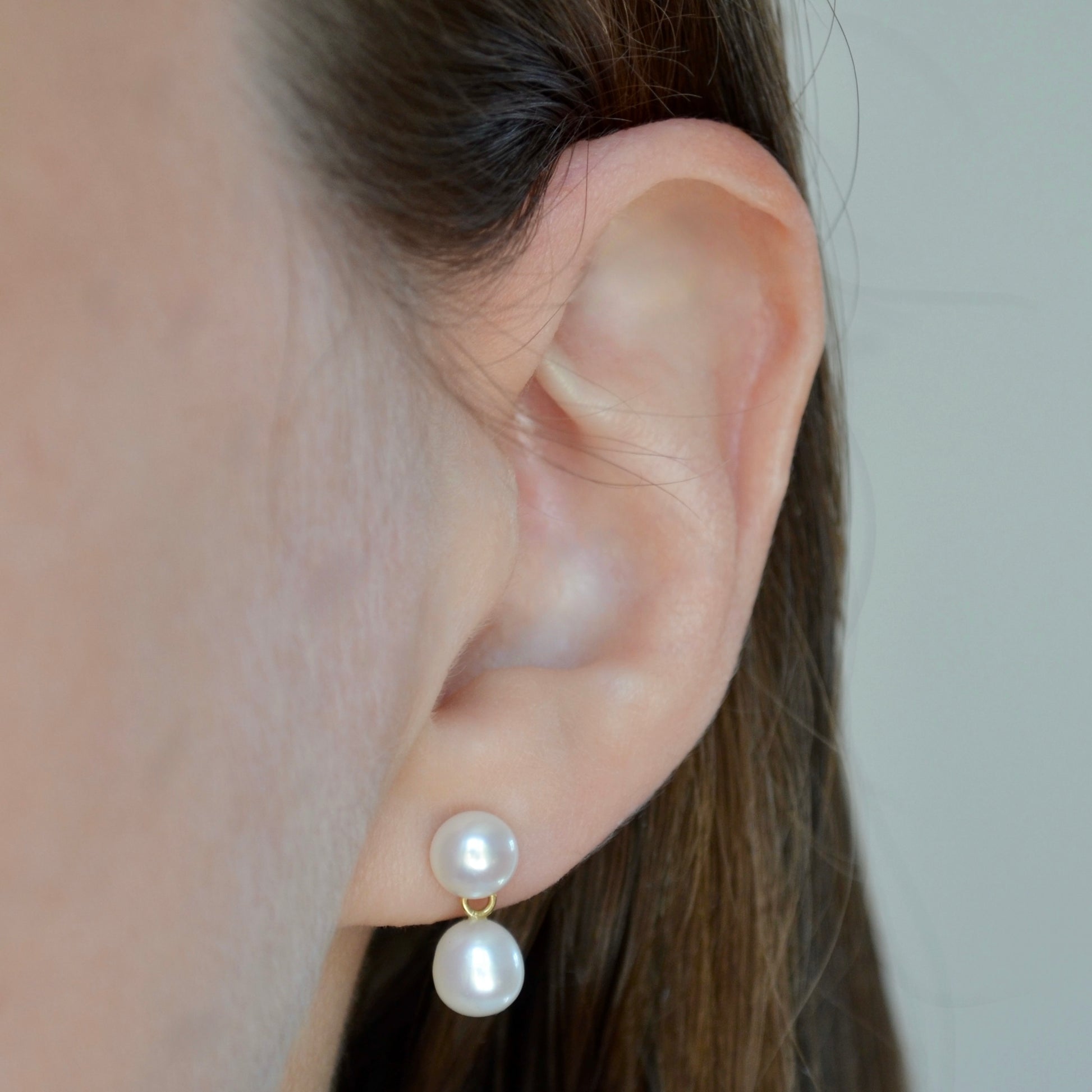 Vintage 14k Pearl and Gold Drop Earrings