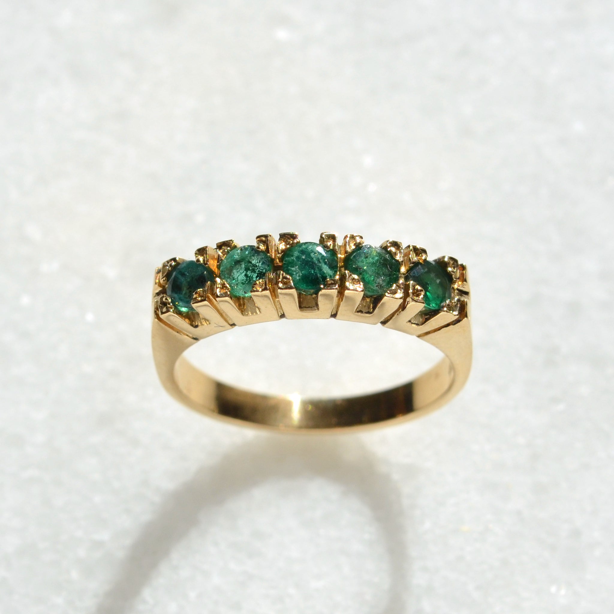 Vintage Emerald and 18k Gold Ring