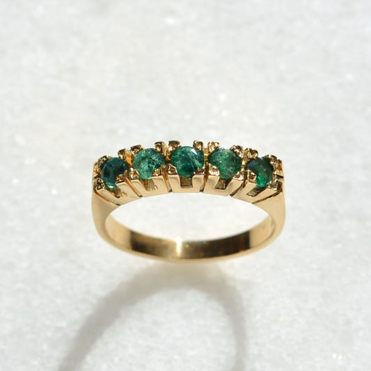 Vintage Emerald and 18k Gold Ring