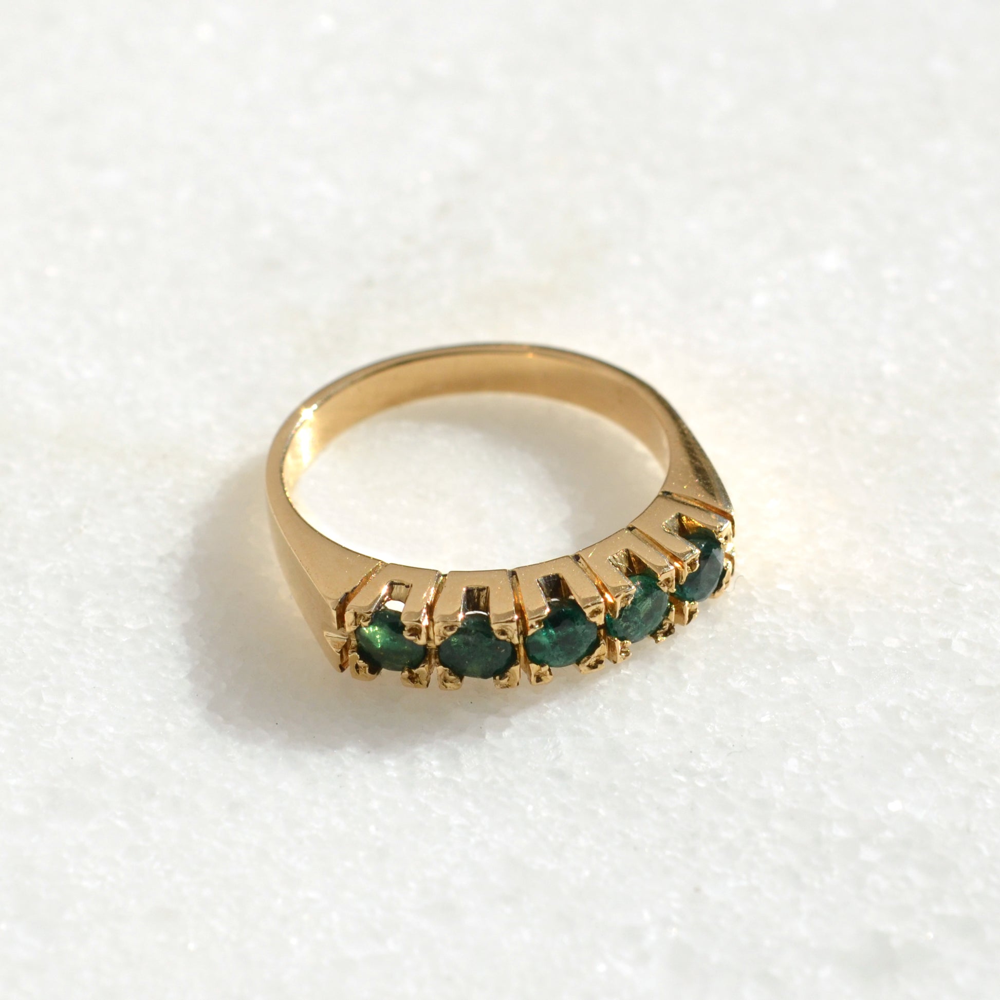 Vintage Emerald and 18k Gold Ring