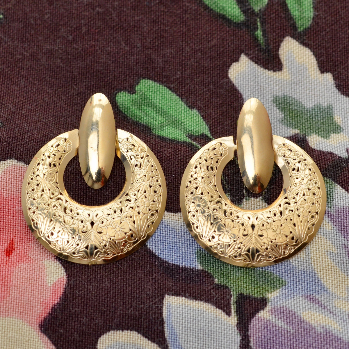 Vintage 14 Karat Gold Filigree Door Knocker Earrings